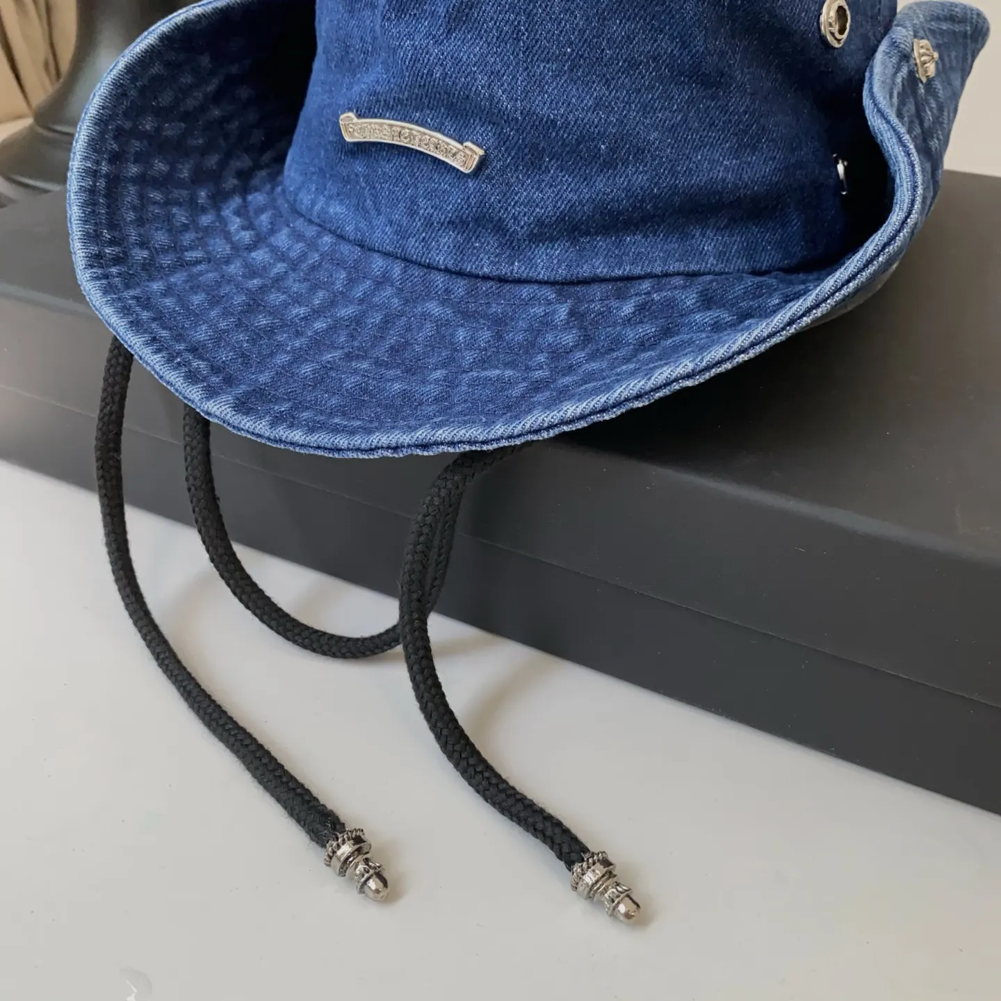 Fashion Item