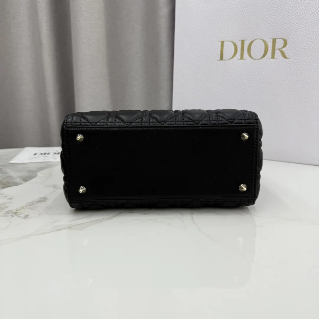 Dior Lady 手提包 黑色(數字7) Dior Lady 手提包 黑色(數字7)