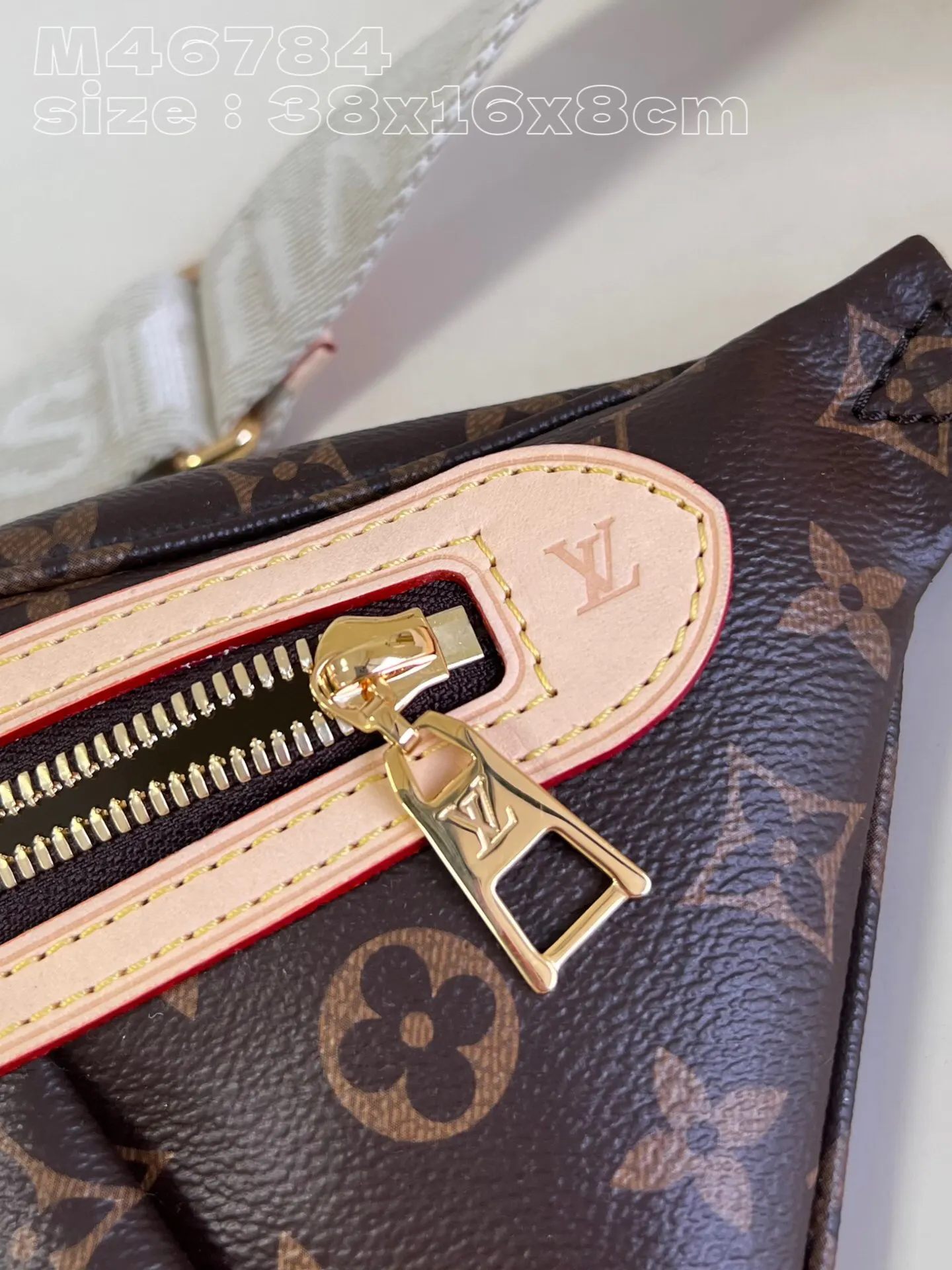 Monogram Belt Bag Casual Leather Image 2 Monogram Belt Bag Casual Leather Image 2