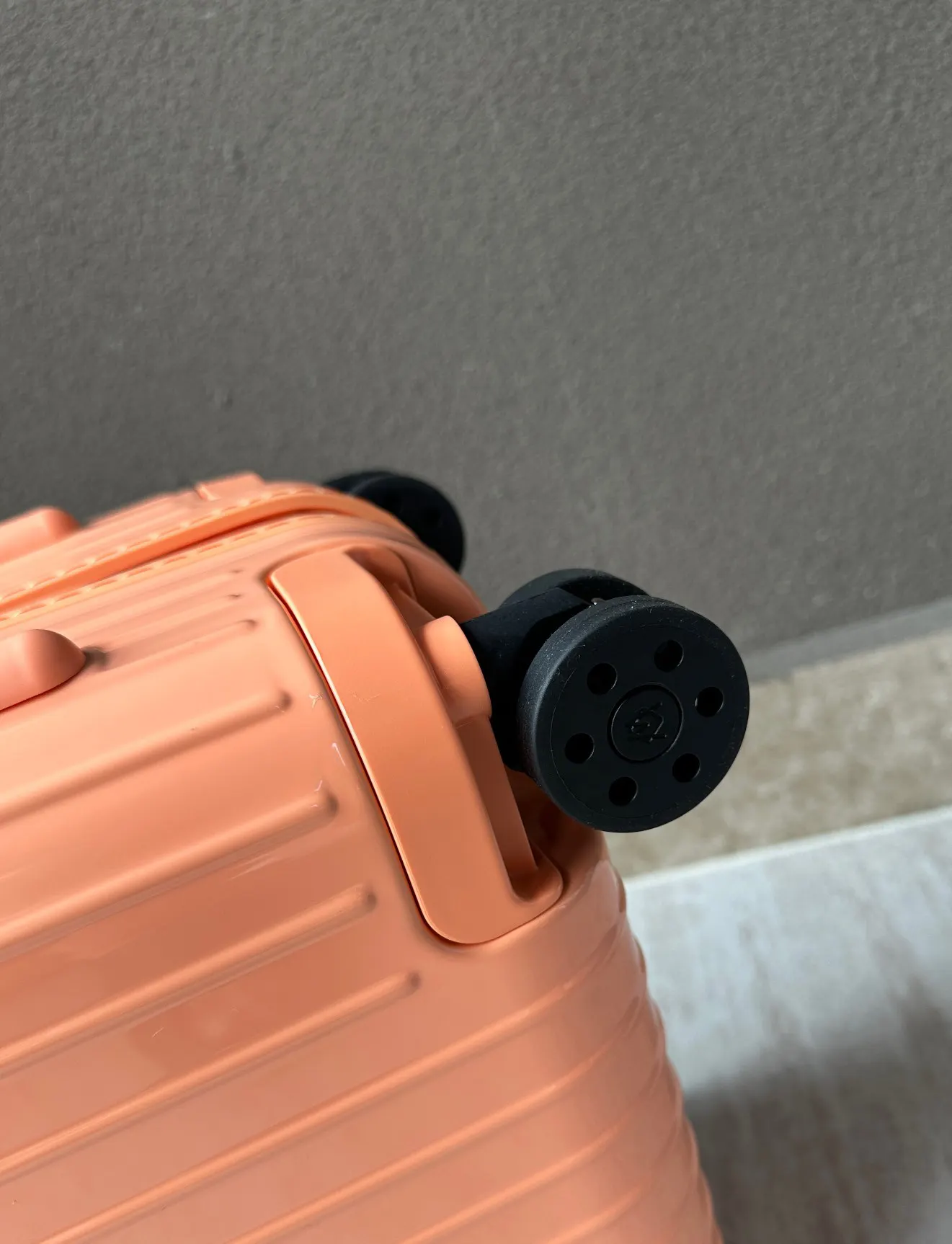 Suitcase Travel Lightweight Image 9 Suitcase Travel Lightweight Image 9