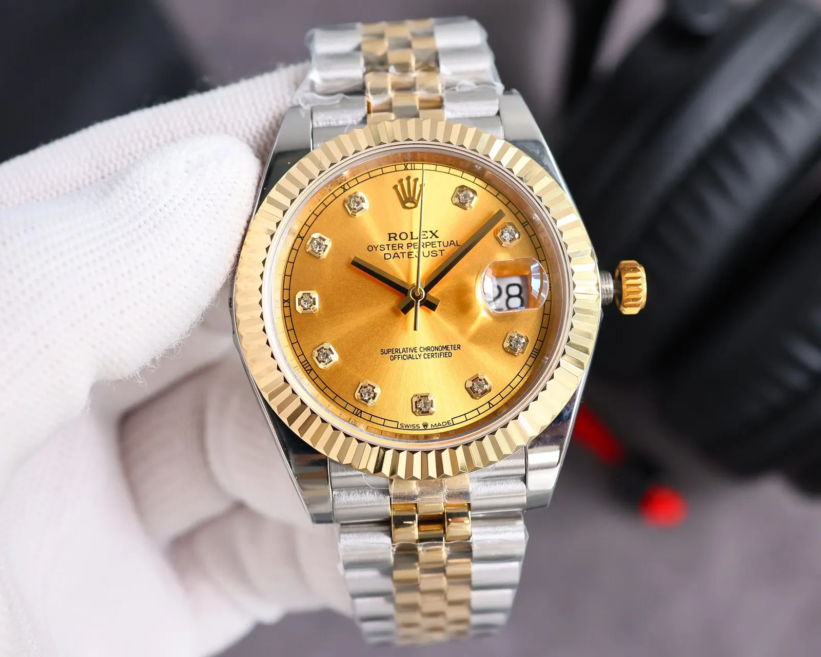 Rolex 日志 内真钻 来啦 搭 手錶 經典腕表款