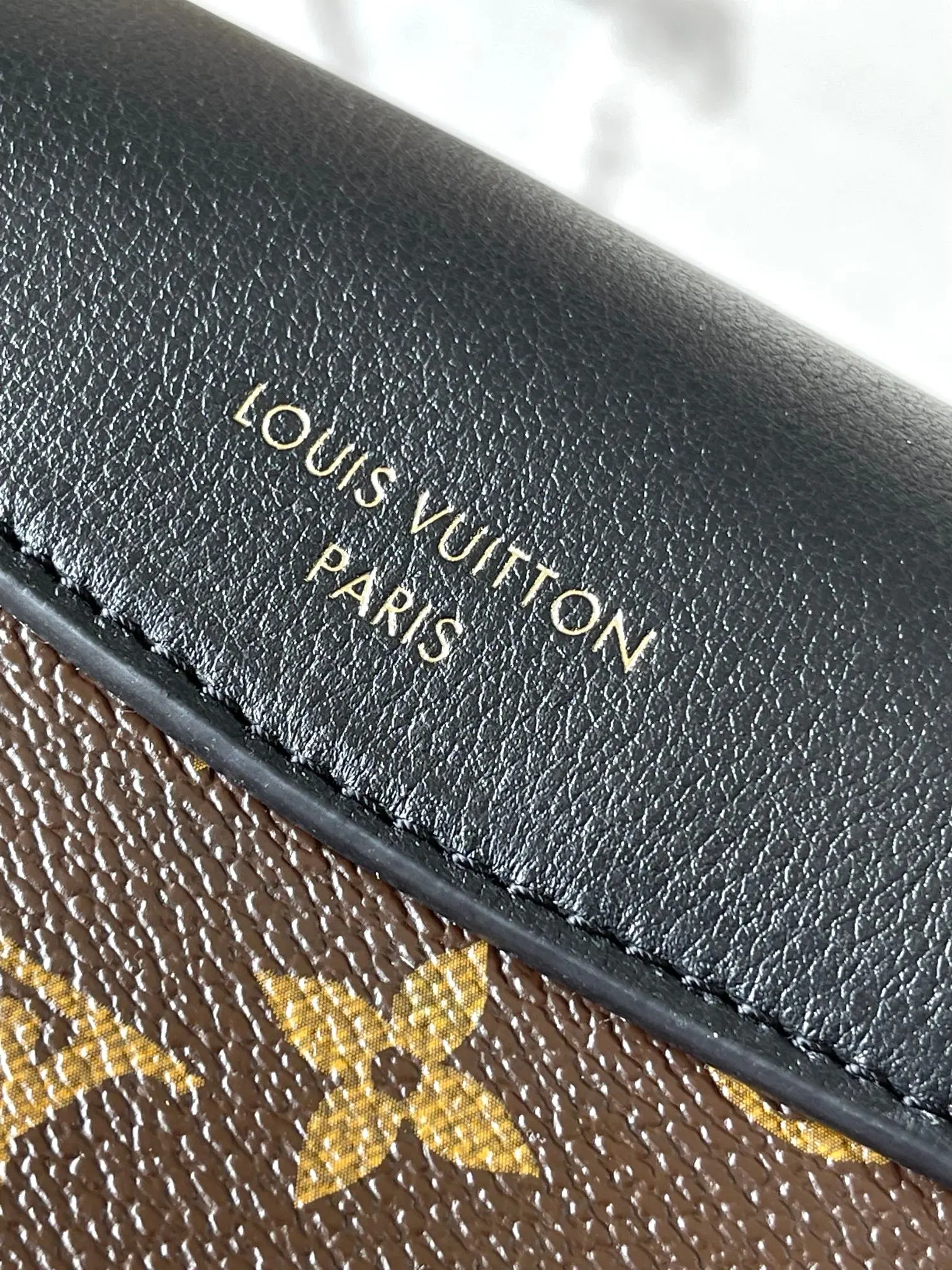 Louis Vuitton 黑色 老花 手提包 实拍款02