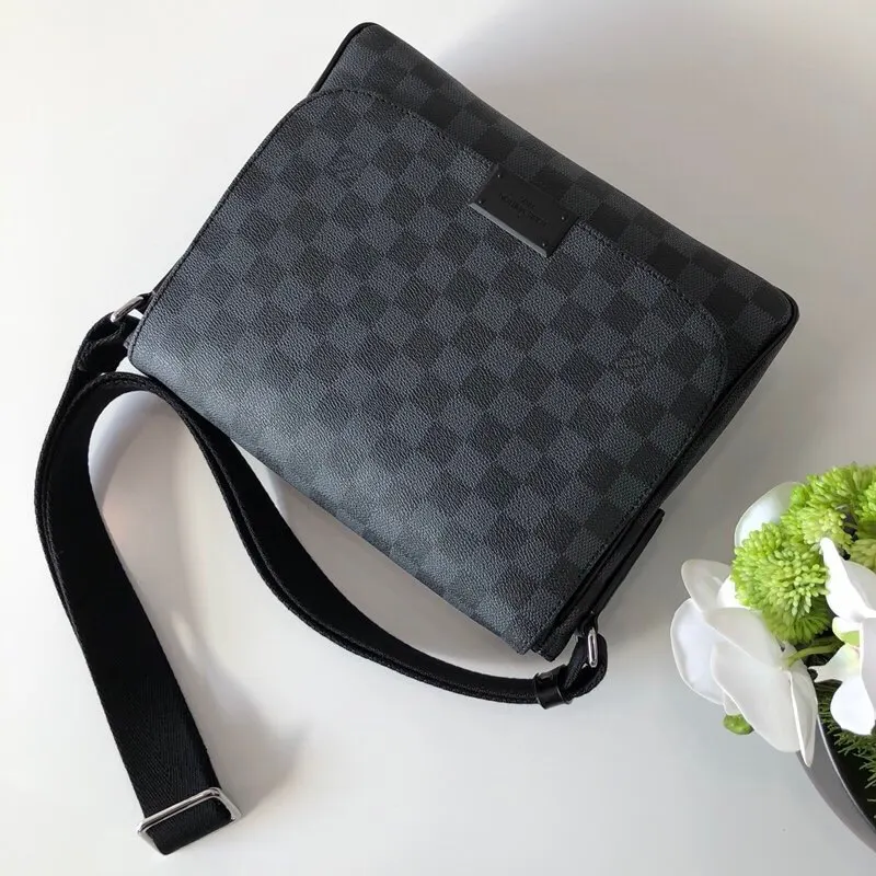 LV bag Image 3 LV bag Image 3