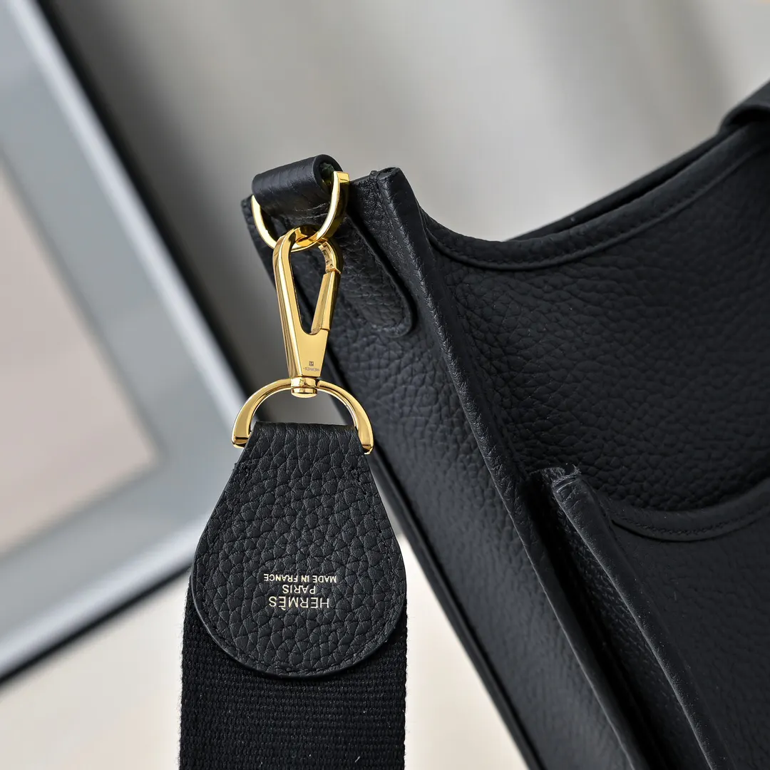 Hermès Evelyne 雙肩包 29cm 休閒通勤(數字8) Hermès Evelyne 雙肩包 29cm 休閒通勤(數字8)