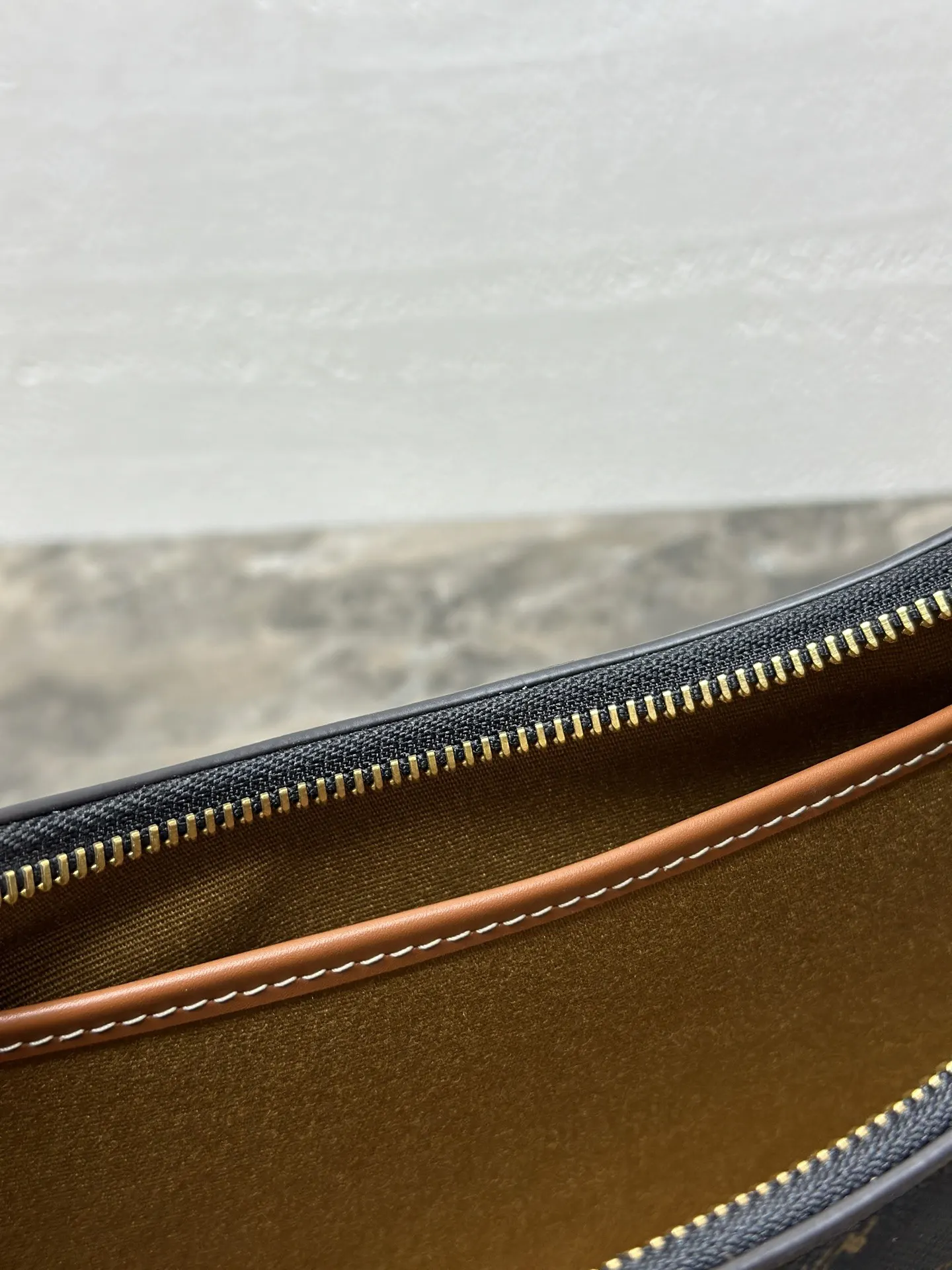 Monogram Hobo Shoulder Bag Vintage Leather