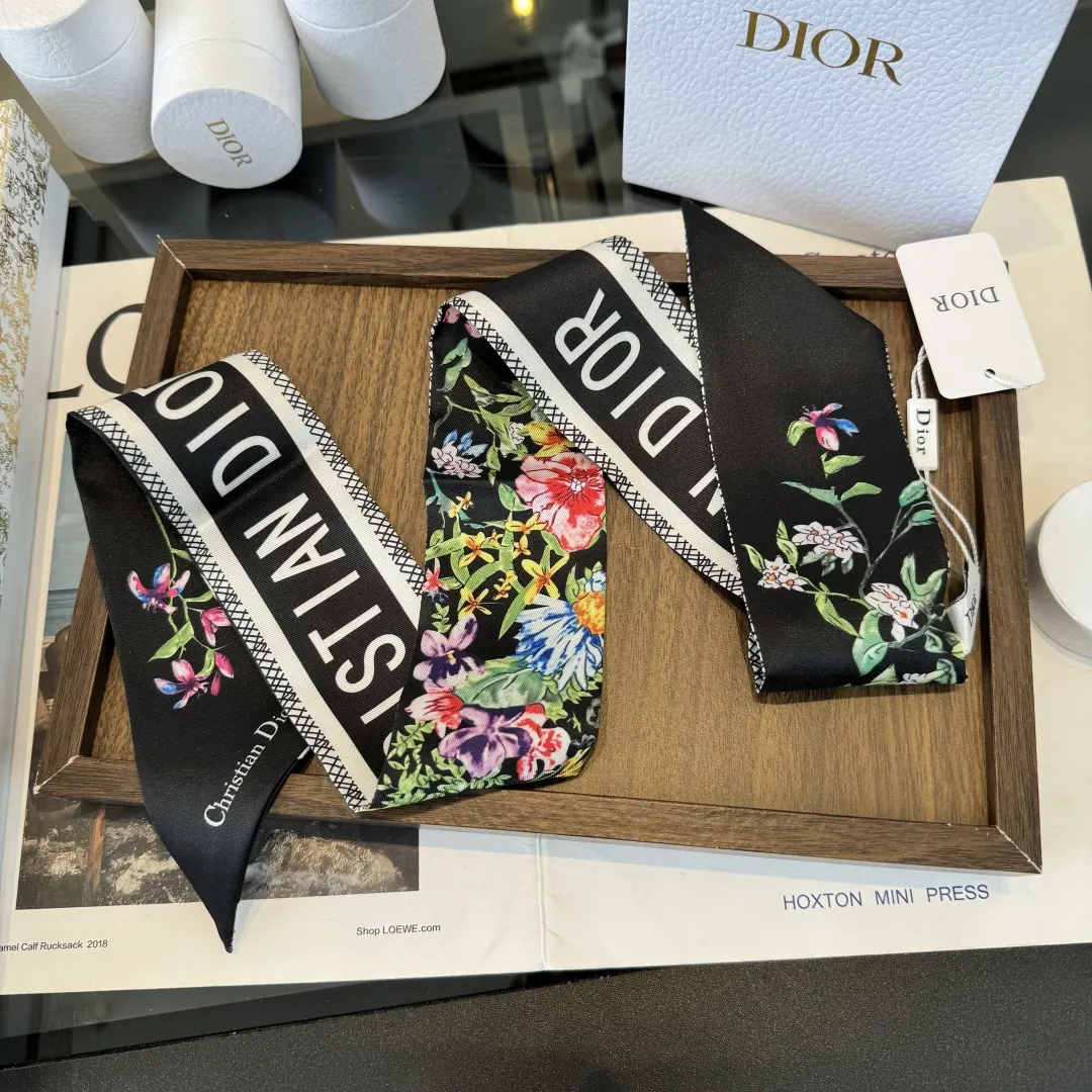 Dior 黑色 髮飾