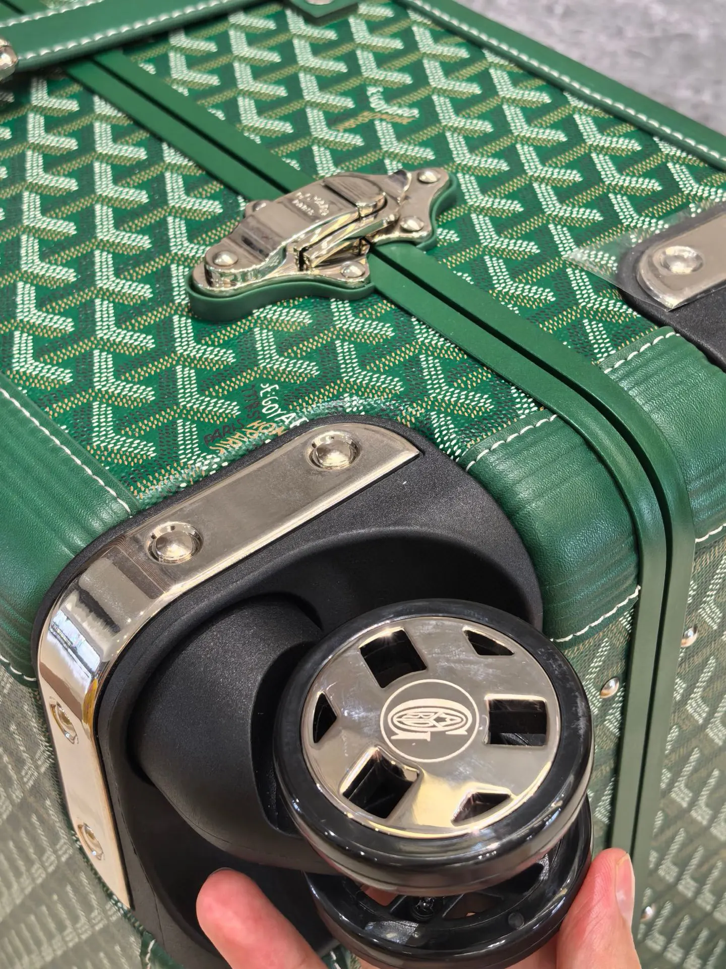 Goyard 戈雅 寸登机箱 全手工精心打造 行李箱 旅行拉杆款 輕便出行款