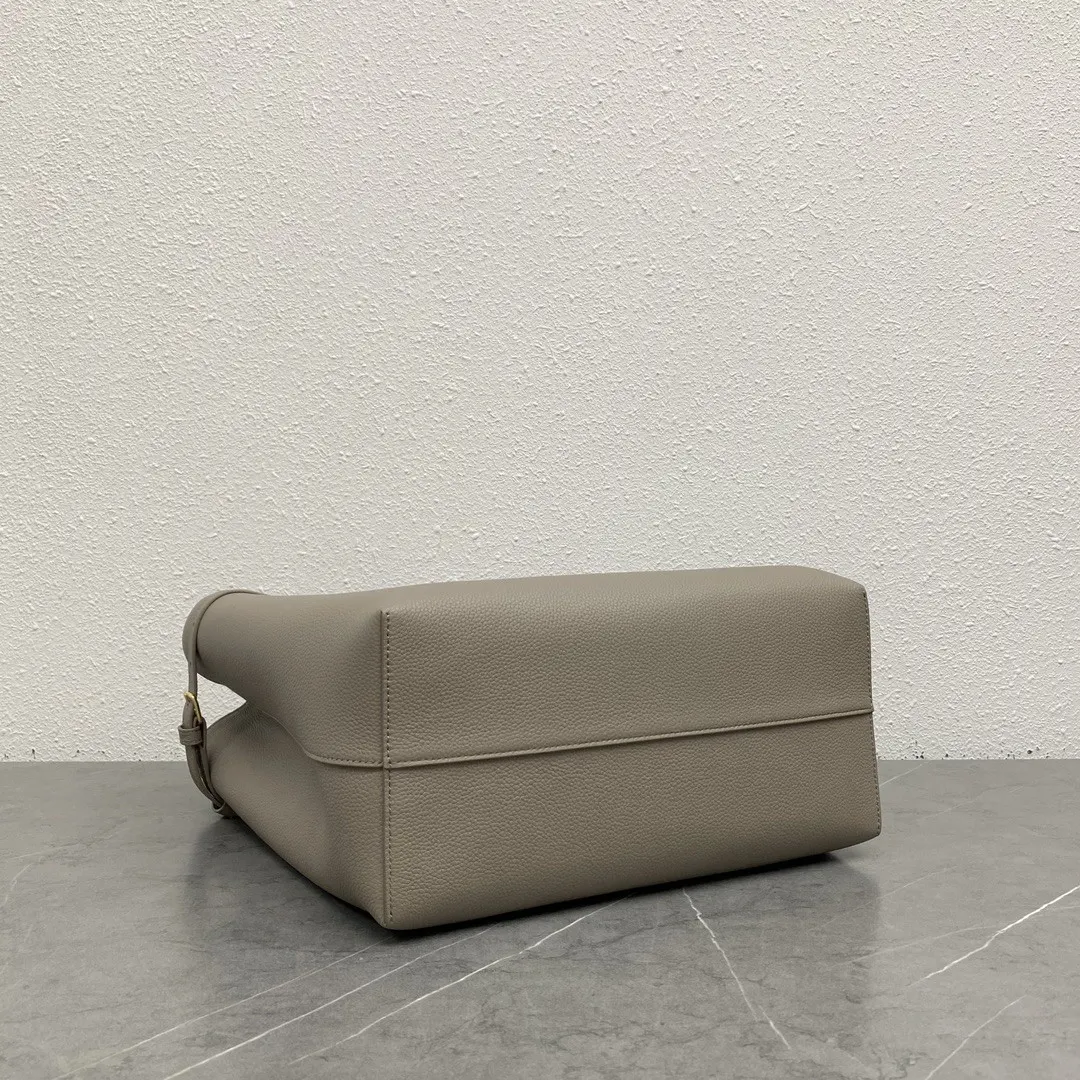 Celine 牛皮 CABAS ANAIS 粒面牛皮革手 托特包 大容量托特款