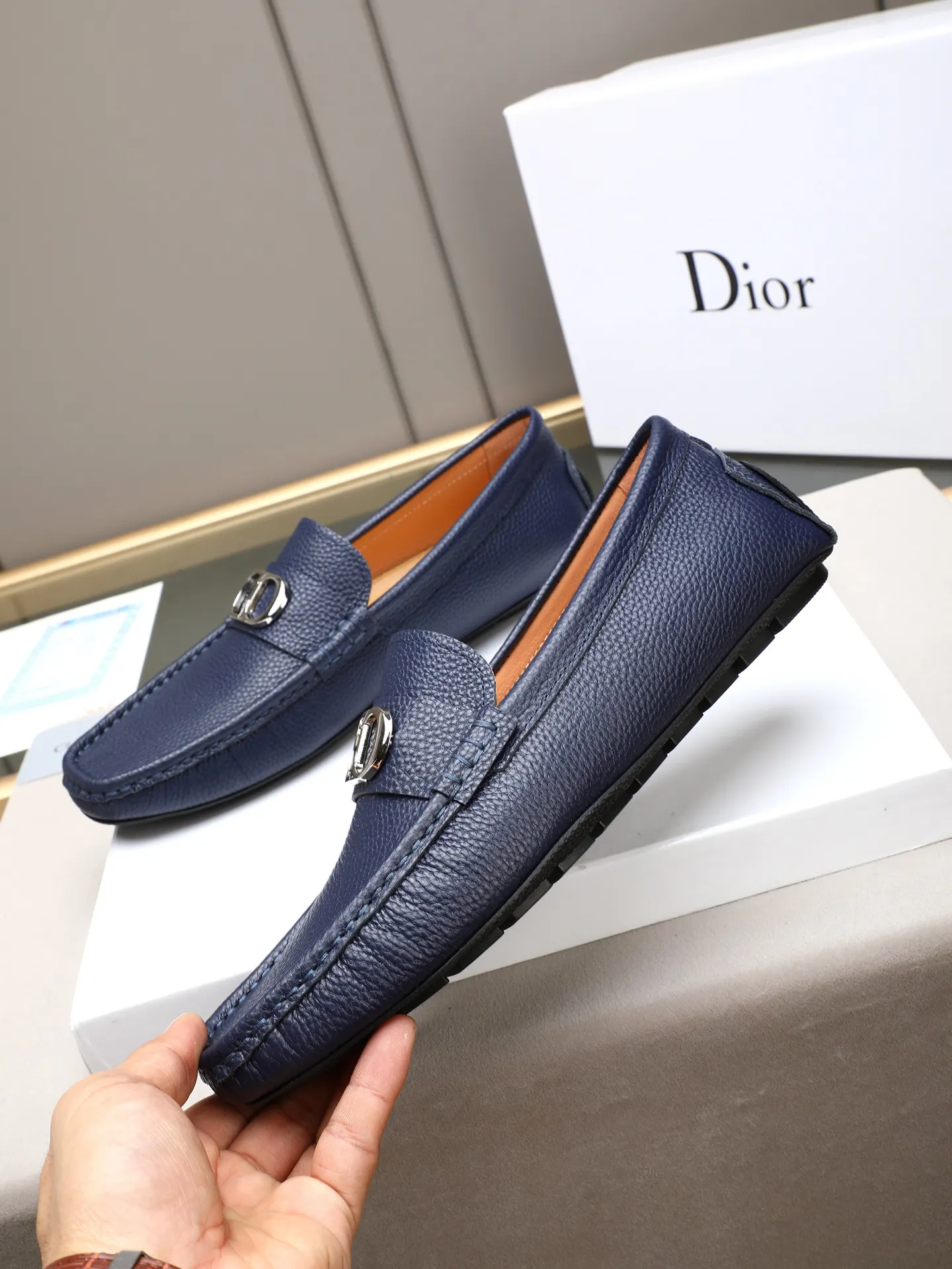 Dior Cowhide Shoes Comfortable And Loafers