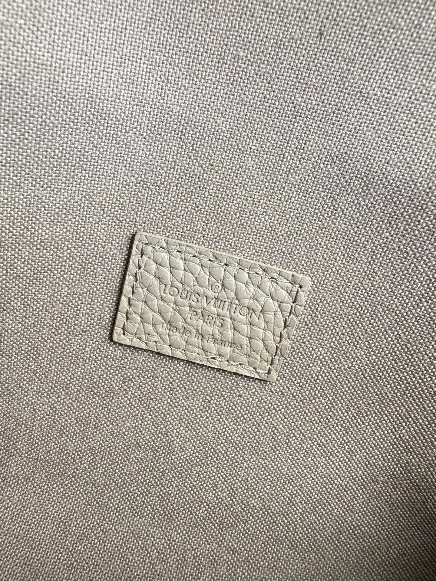 灰色 Mo链条包 精致链条款