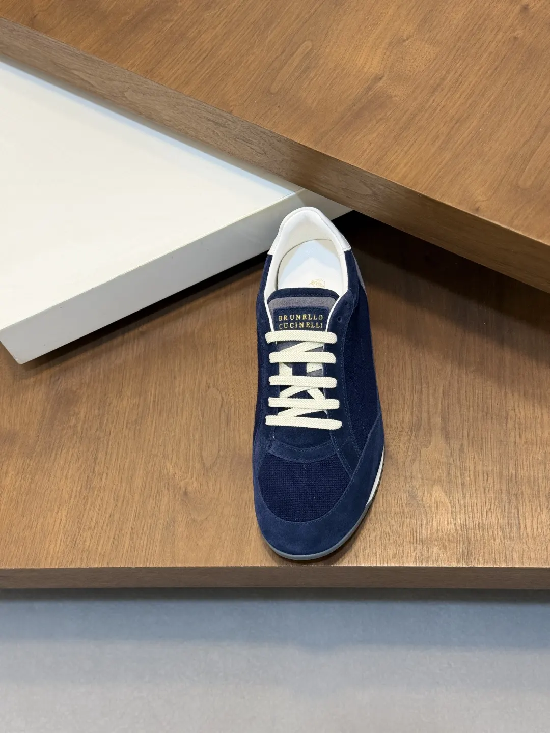 Brunello Cucinelli SS White Sneakers Casual Versatile Image 6 Brunello Cucinelli SS White Sneakers Casual Versatile Image 6