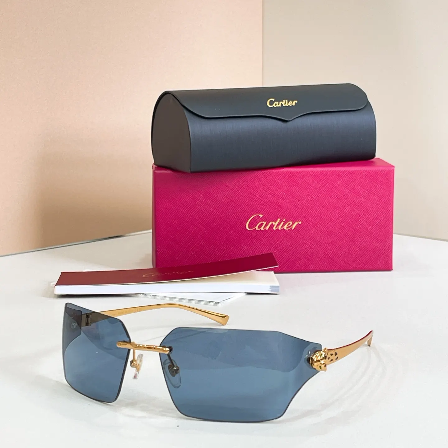 Cartier 墨镜 時尚防晒款