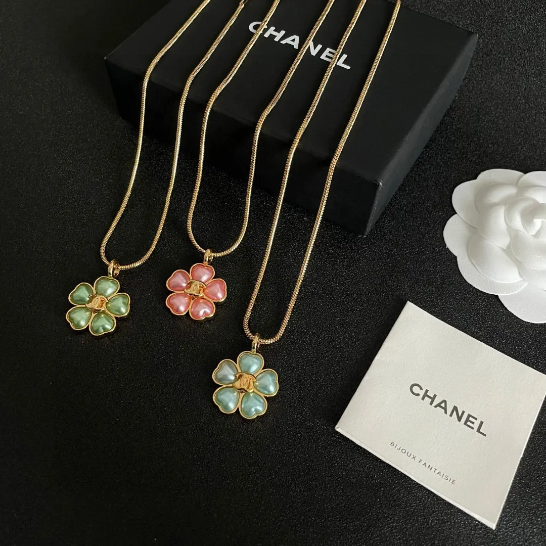 Chanel Camellia Double C Necklace Image 10 Chanel Camellia Double C Necklace Image 10