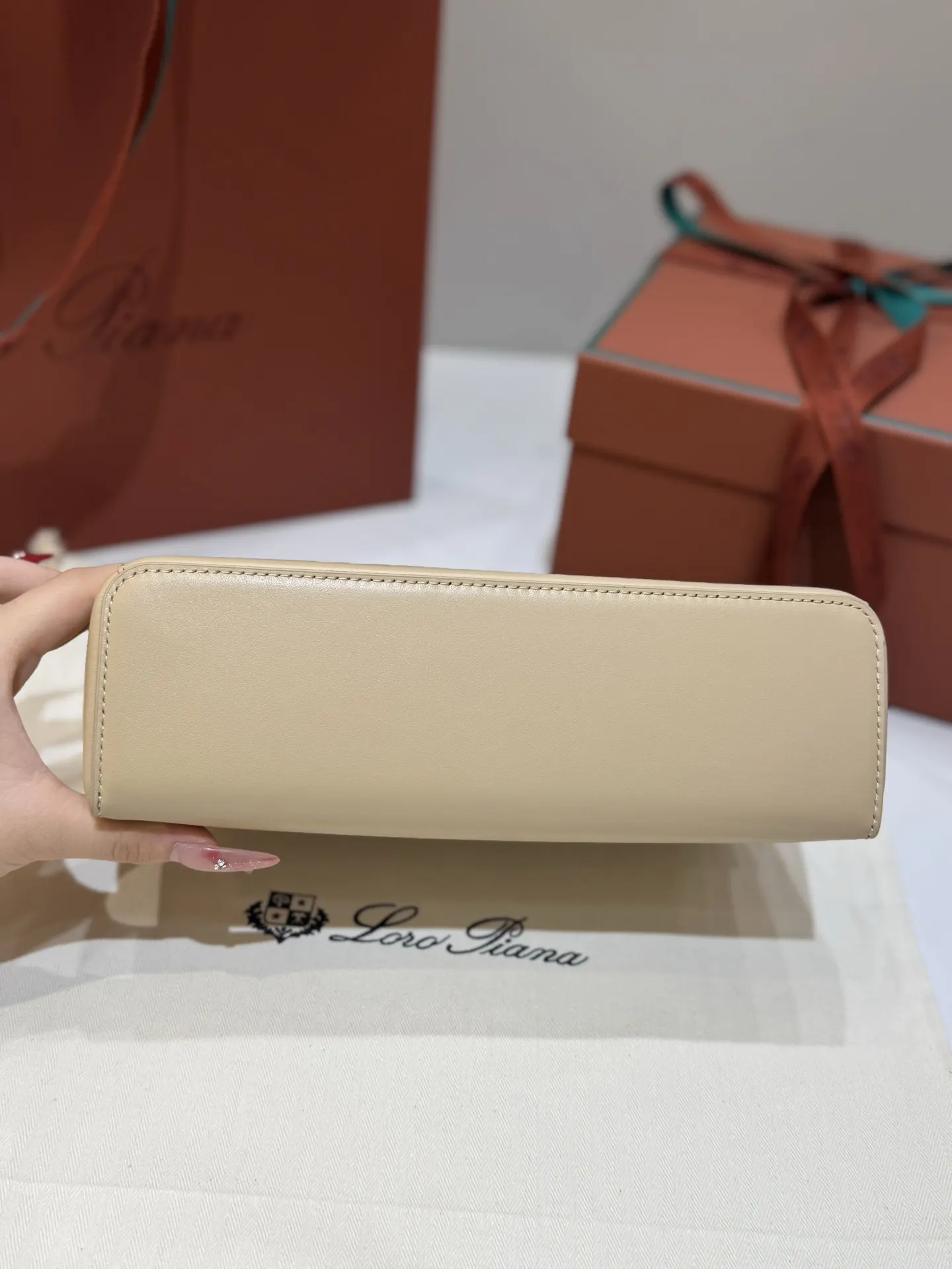 Saddle 牛皮 斜背包 輕便斜挎款