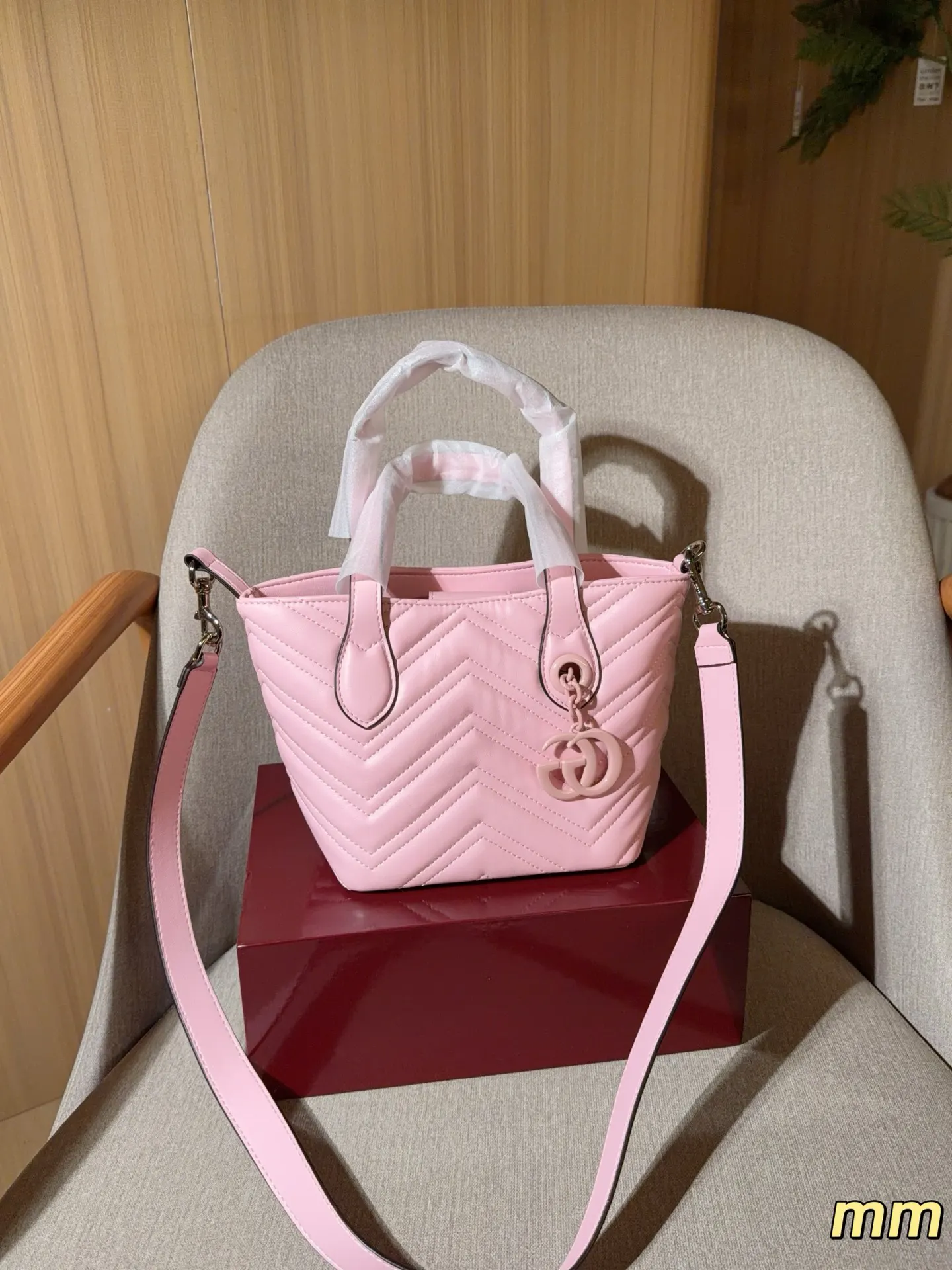 Gucci Marmont 绗缝皮革链条包 单肩斜挎款