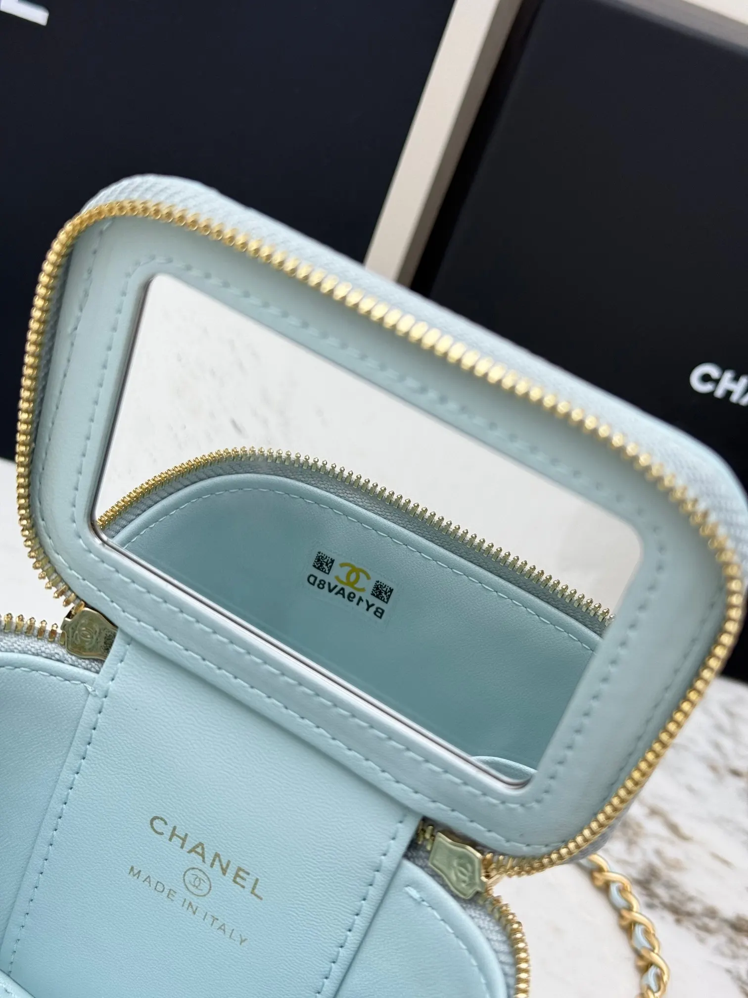 CHANEL 金色 羊皮 鏈條包 精致鏈條款