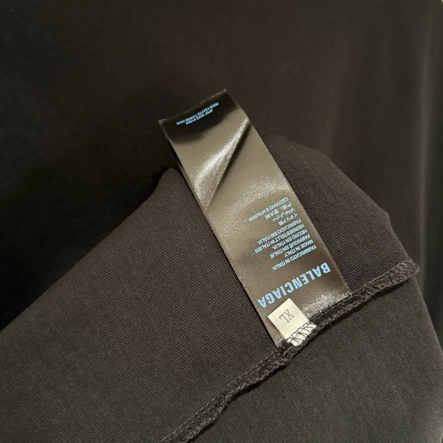 Balenciaga 25SS 刺绣 纯棉 短袖T恤 街头休闲款