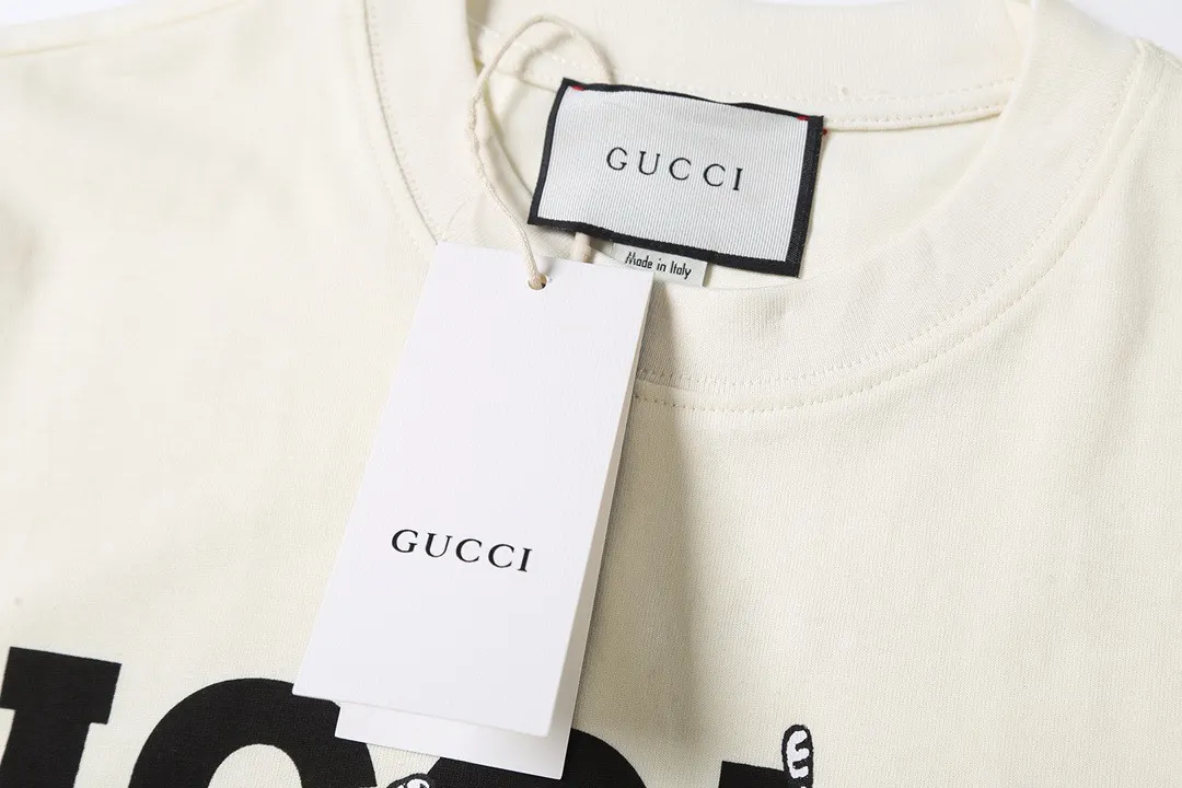Gucci 26SS 米色 印花 T恤
