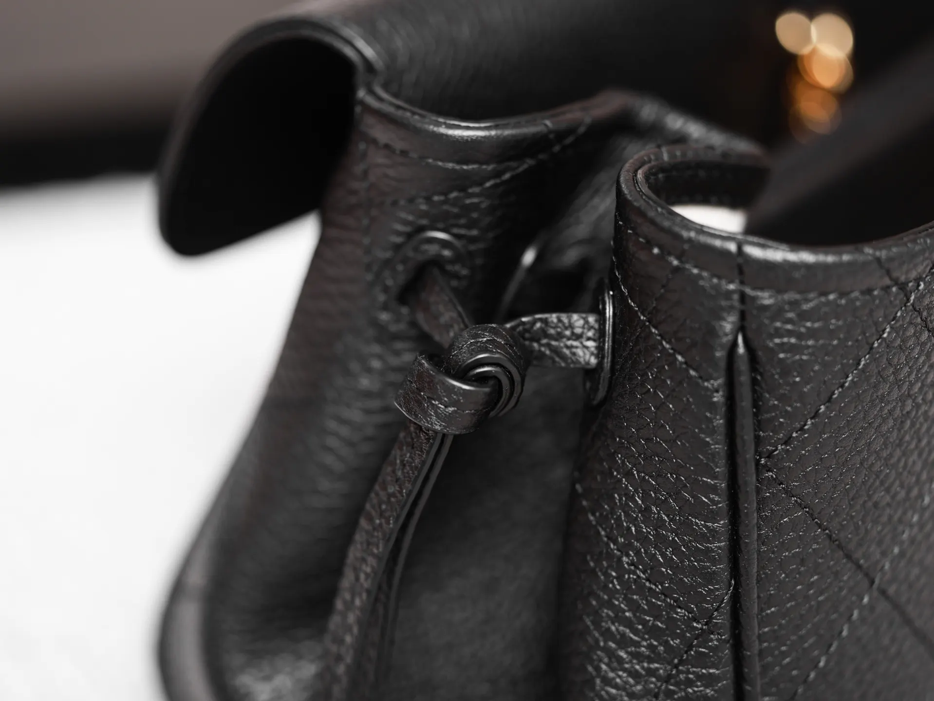 Hobo Shoulder Bag Vintage Leather Image 14 Hobo Shoulder Bag Vintage Leather Image 14