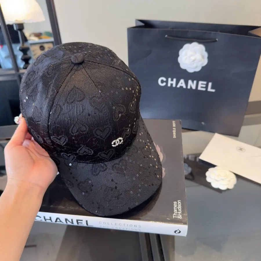 Chanel Logo鸭舌帽 帽子