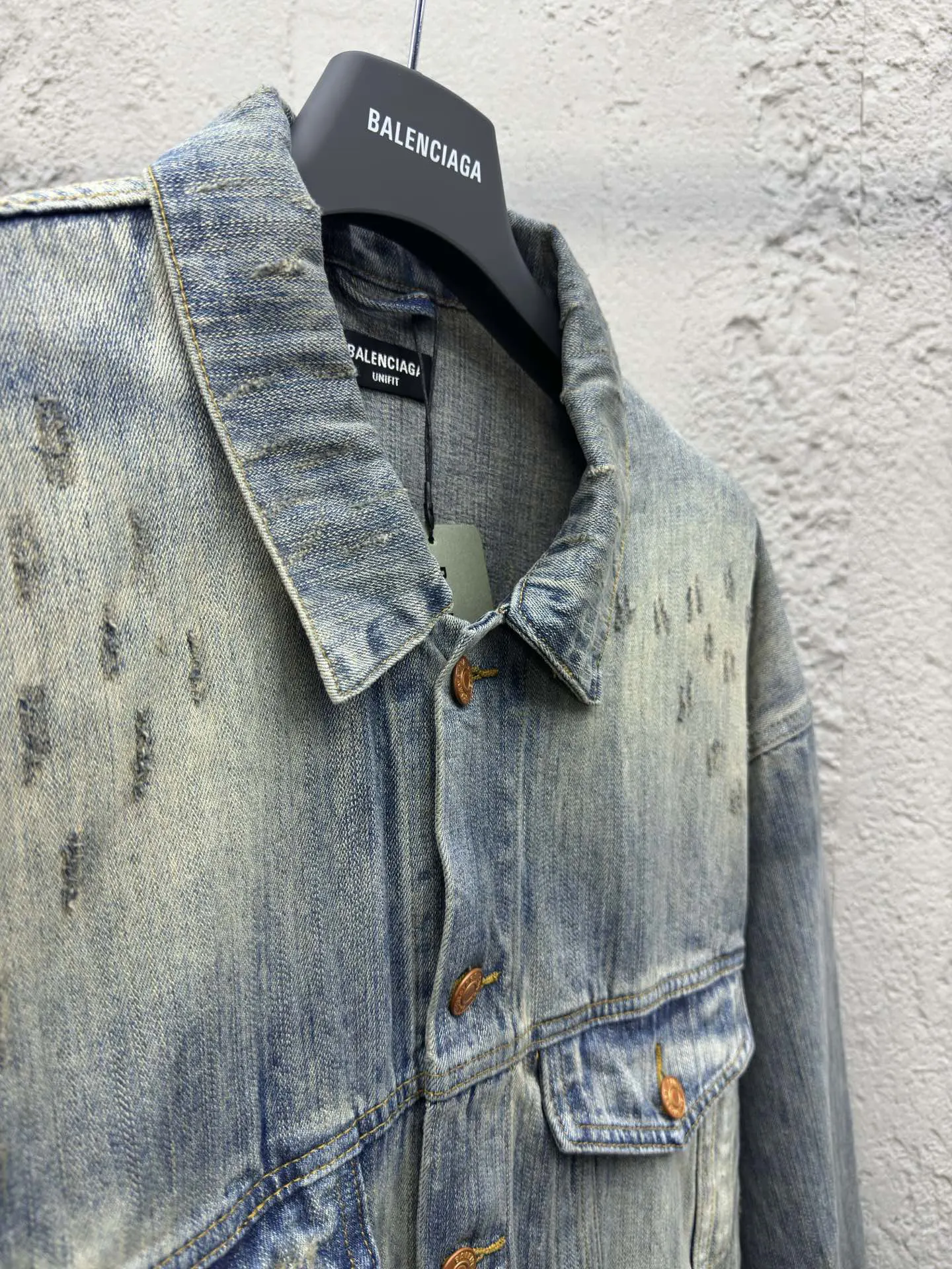 Balenciaga 藍色Logo牛仔外套(數字8) Balenciaga 藍色Logo牛仔外套(數字8)