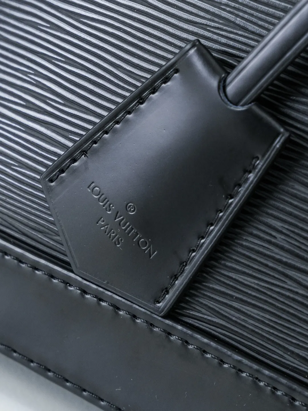 LV Alma Shell Bag Image 7 LV Alma Shell Bag Image 7
