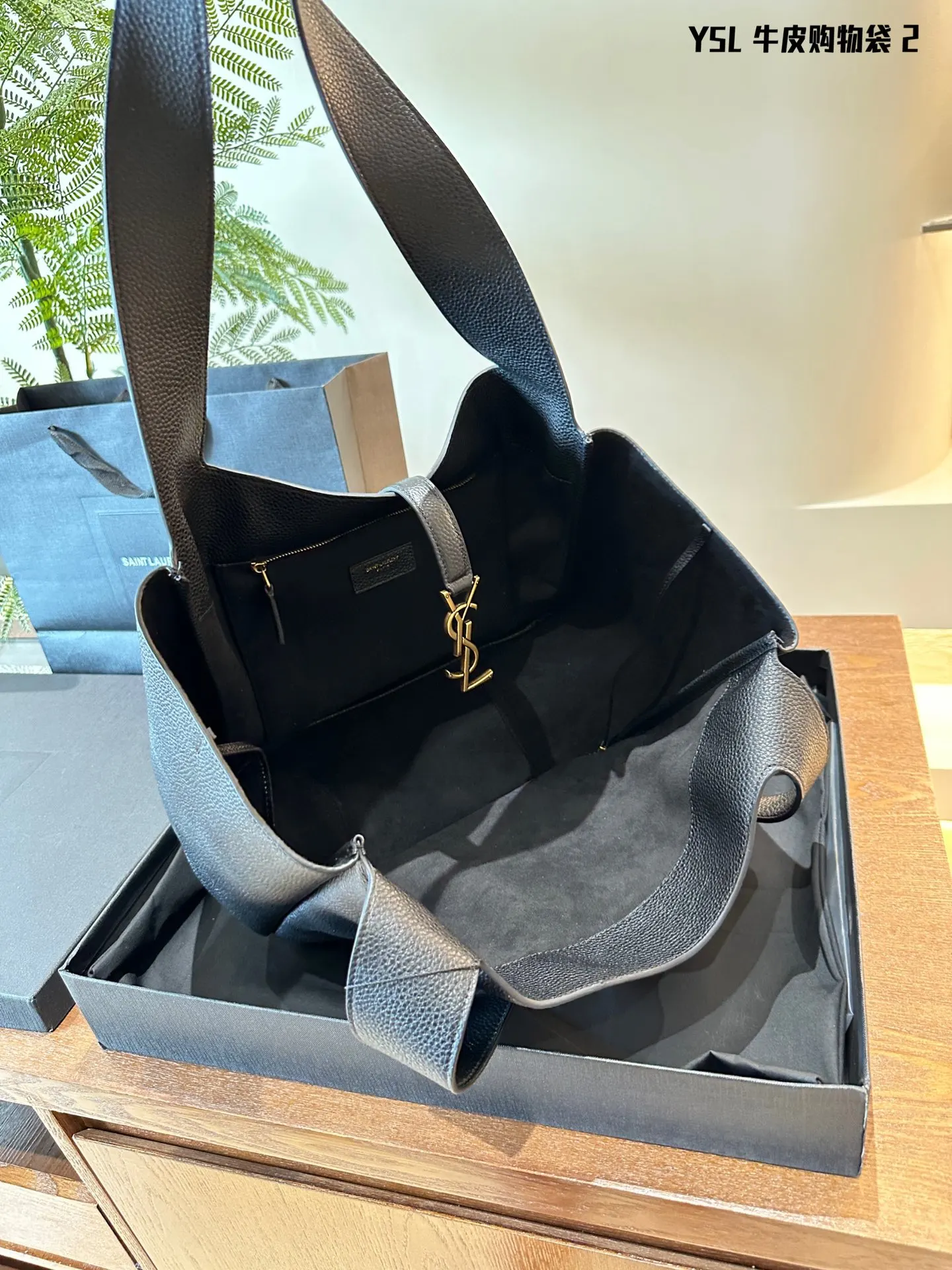 Tote Bag Commuter Leather