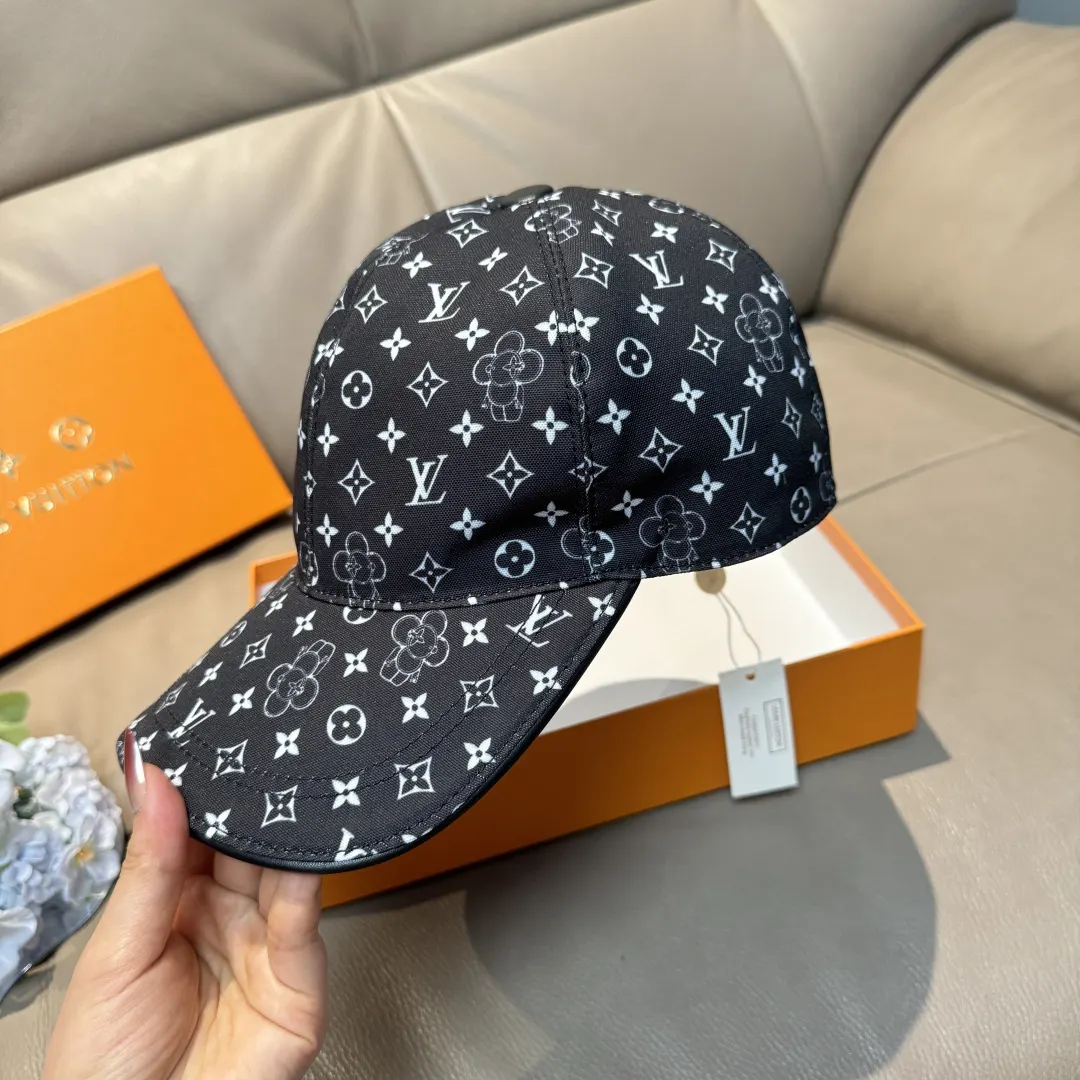 Louis Vuitton Fashion Item Casual Leather
