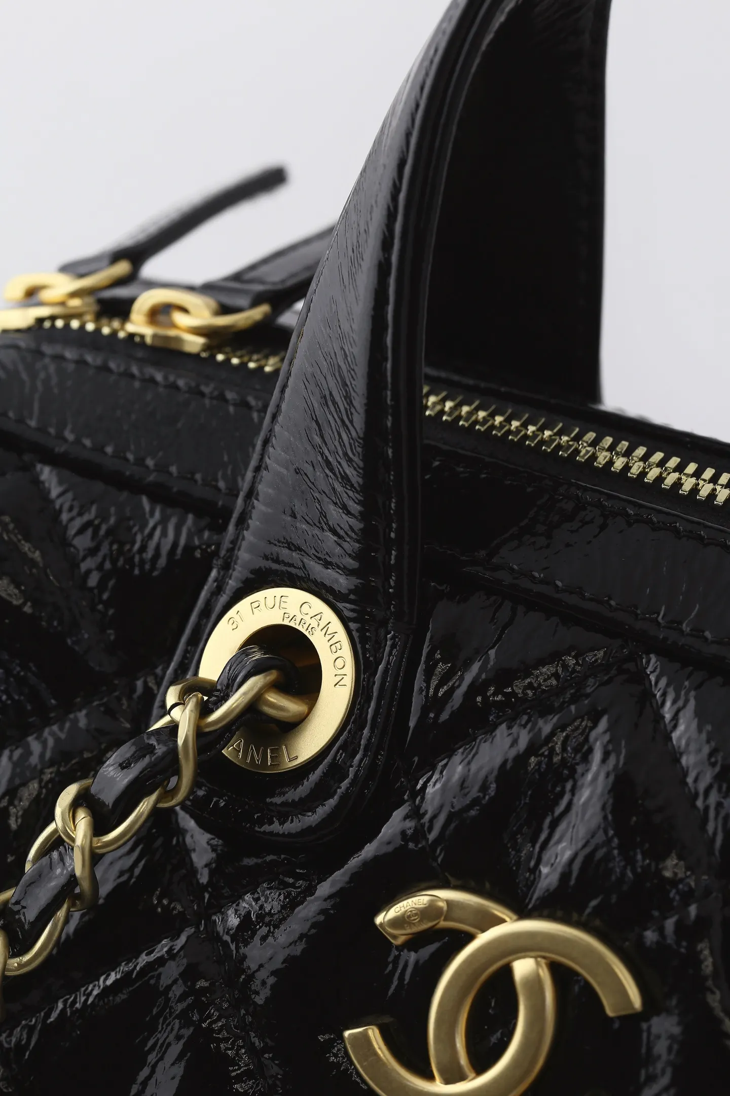 Crossbody Bag Lightweight Premium Leather