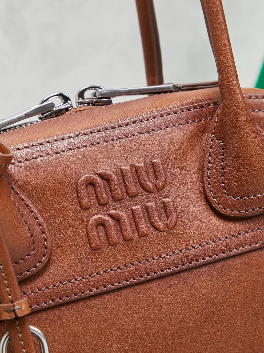 Miu 羊皮 手提包 通勤手提款