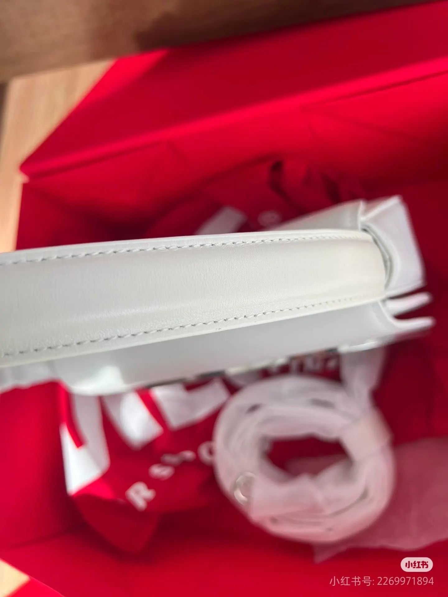 盒 尺寸 迪赛叮当包 盒 尺 腋下包 復古腋下背款