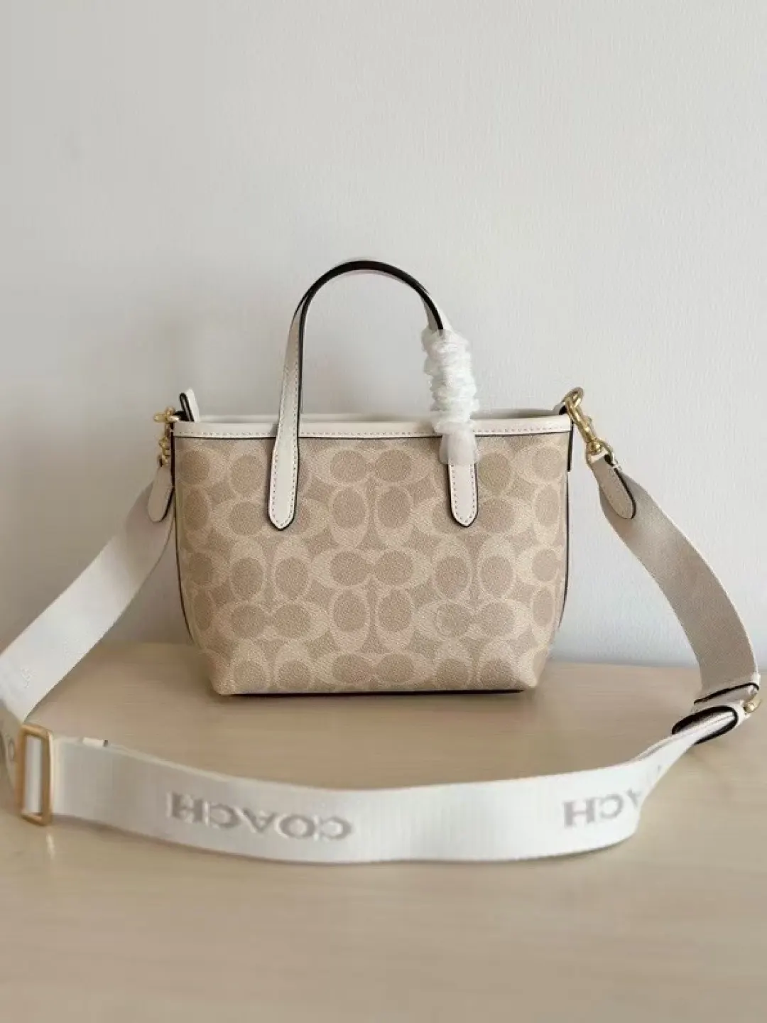 Coach 牛皮 托特包 大容量托特款