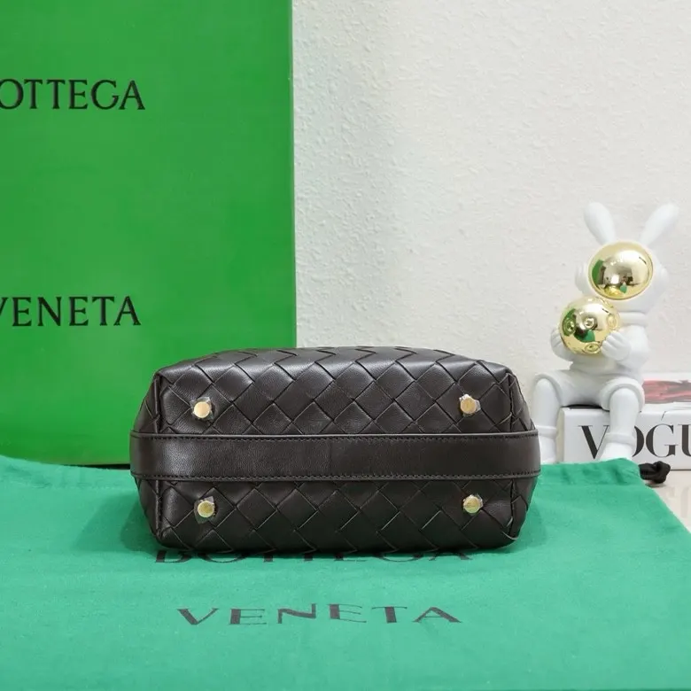 Bottega Veneta 金色 羊皮 腋下包 复古腋下背款