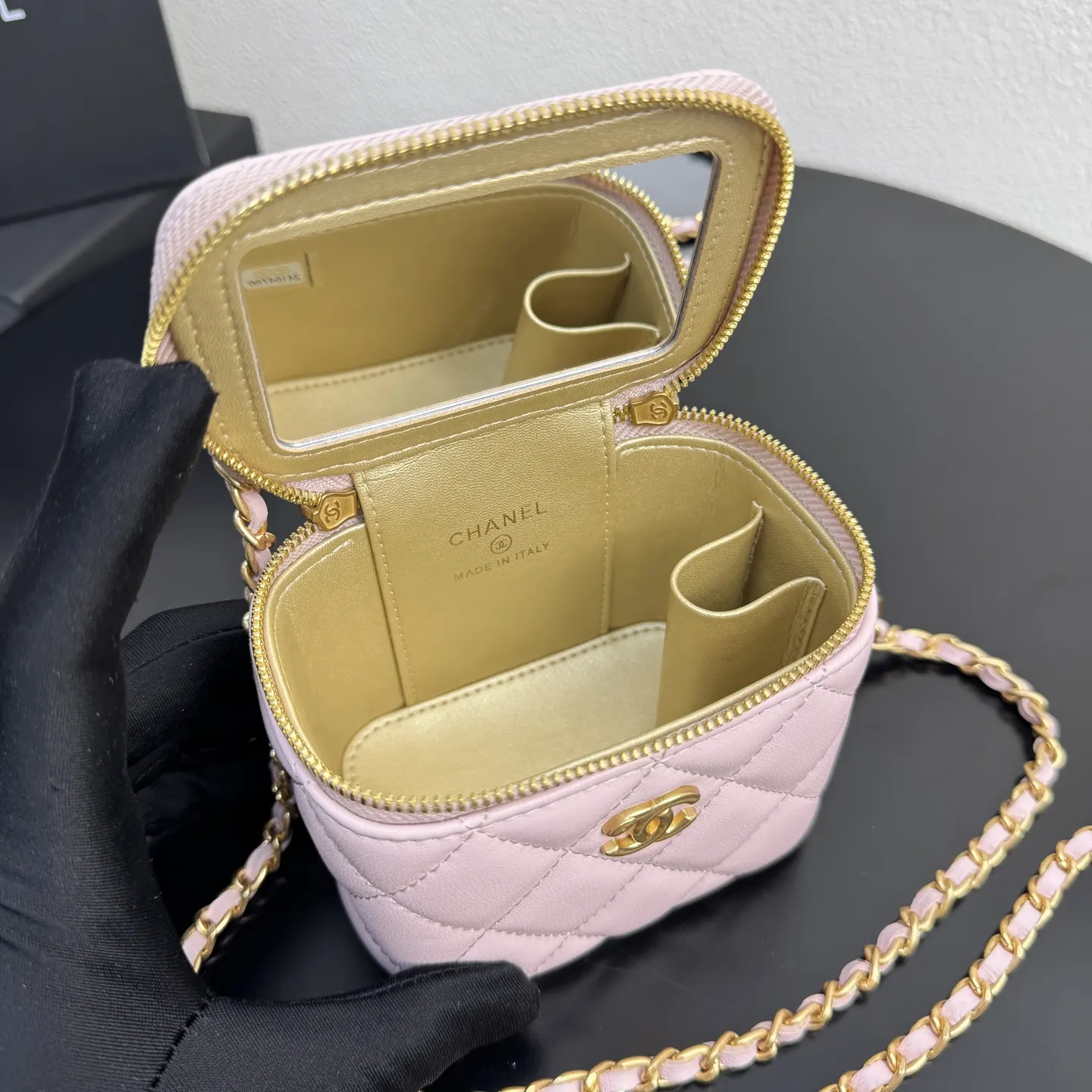 CHANEL 红色 羊皮 链条包 精致链条款