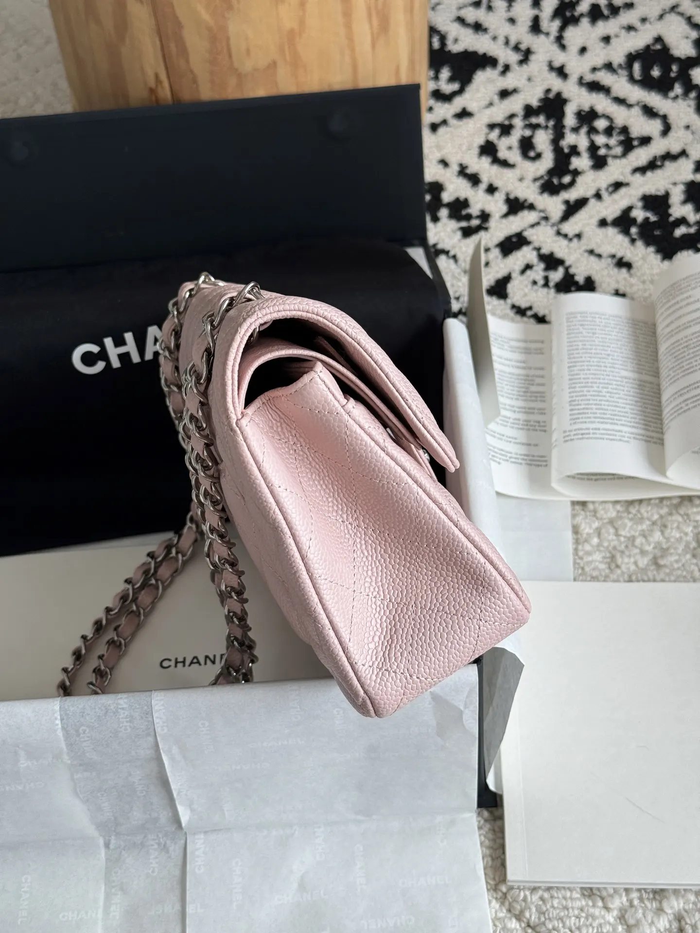 Chanel 荔枝紋牛皮翻蓋鏈條包 單肩斜挎(數字3) Chanel 荔枝紋牛皮翻蓋鏈條包 單肩斜挎(數字3)