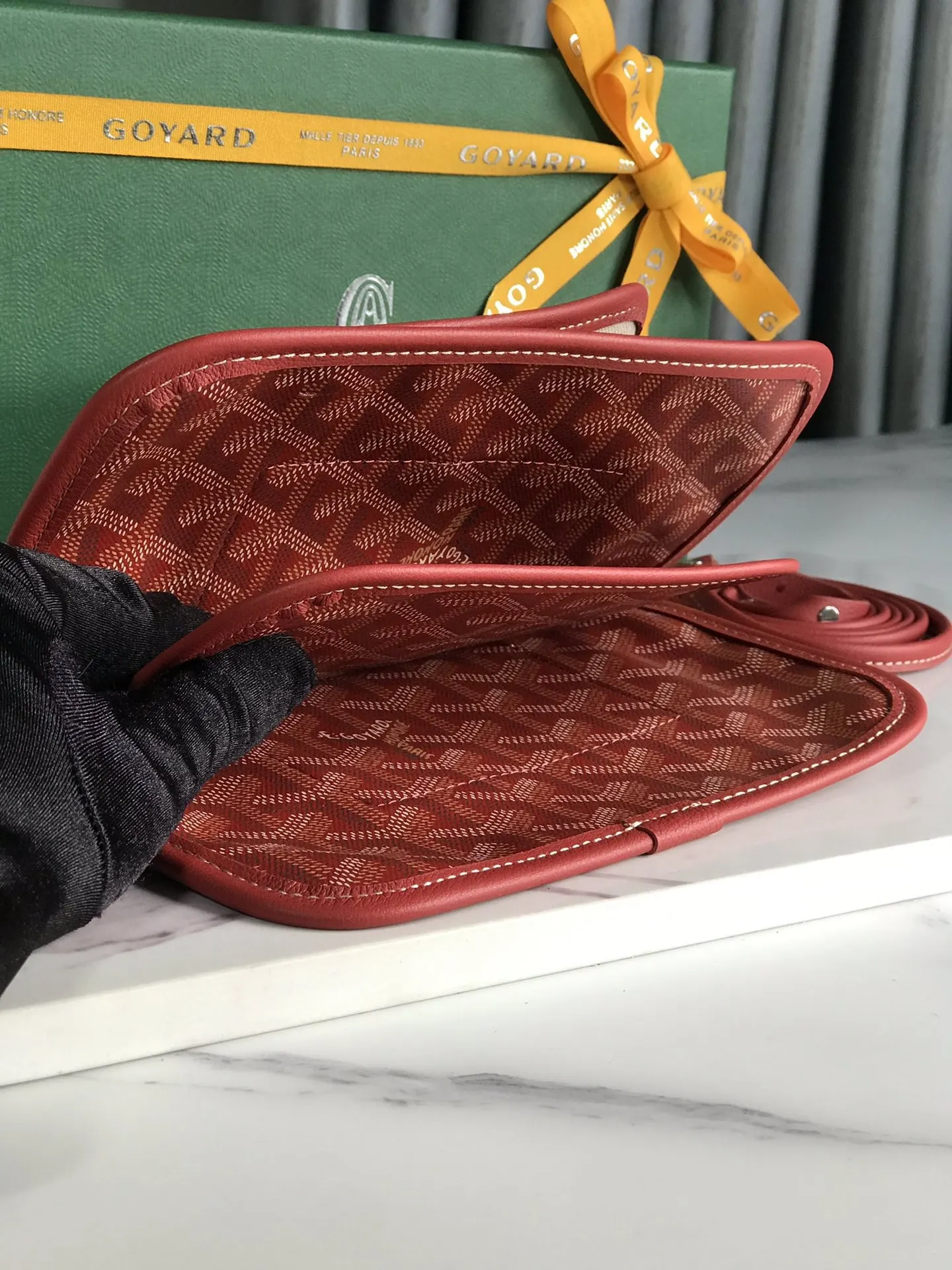 Goyard 戈雅 三层包 Pi 手拿包 精致手拿款