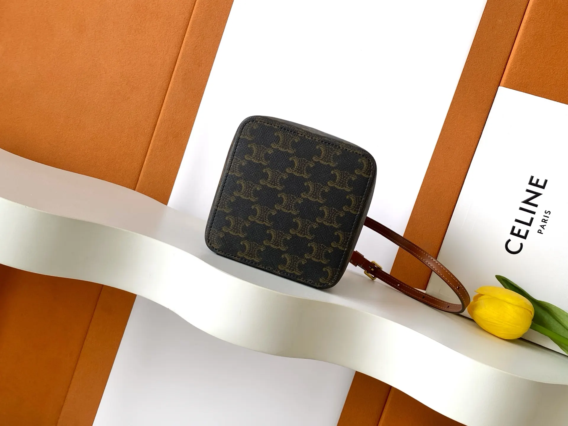 Cosmetic Pouch Leather