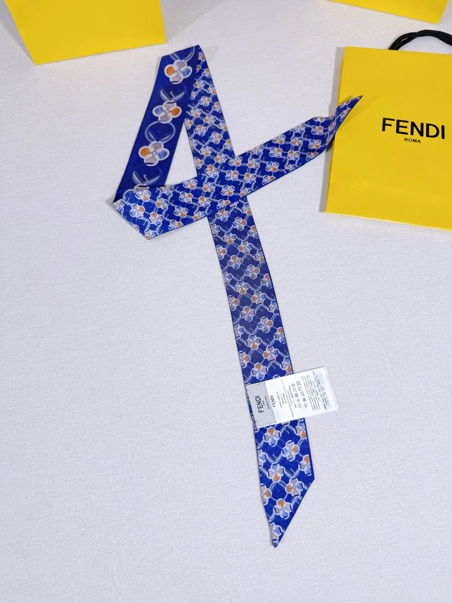 Fendi 蓝色 腰带 通勤百搭款 款2