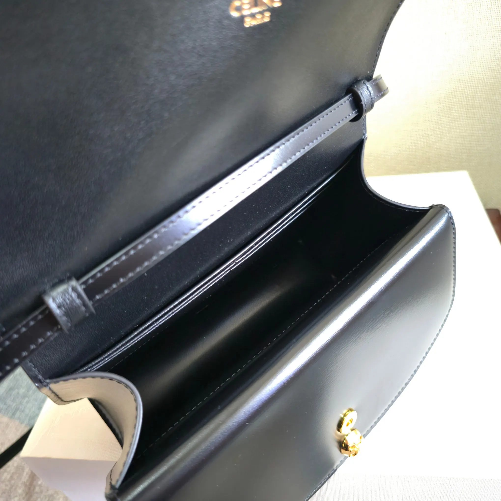 Monogram Clutch Bag Vintage Fashion