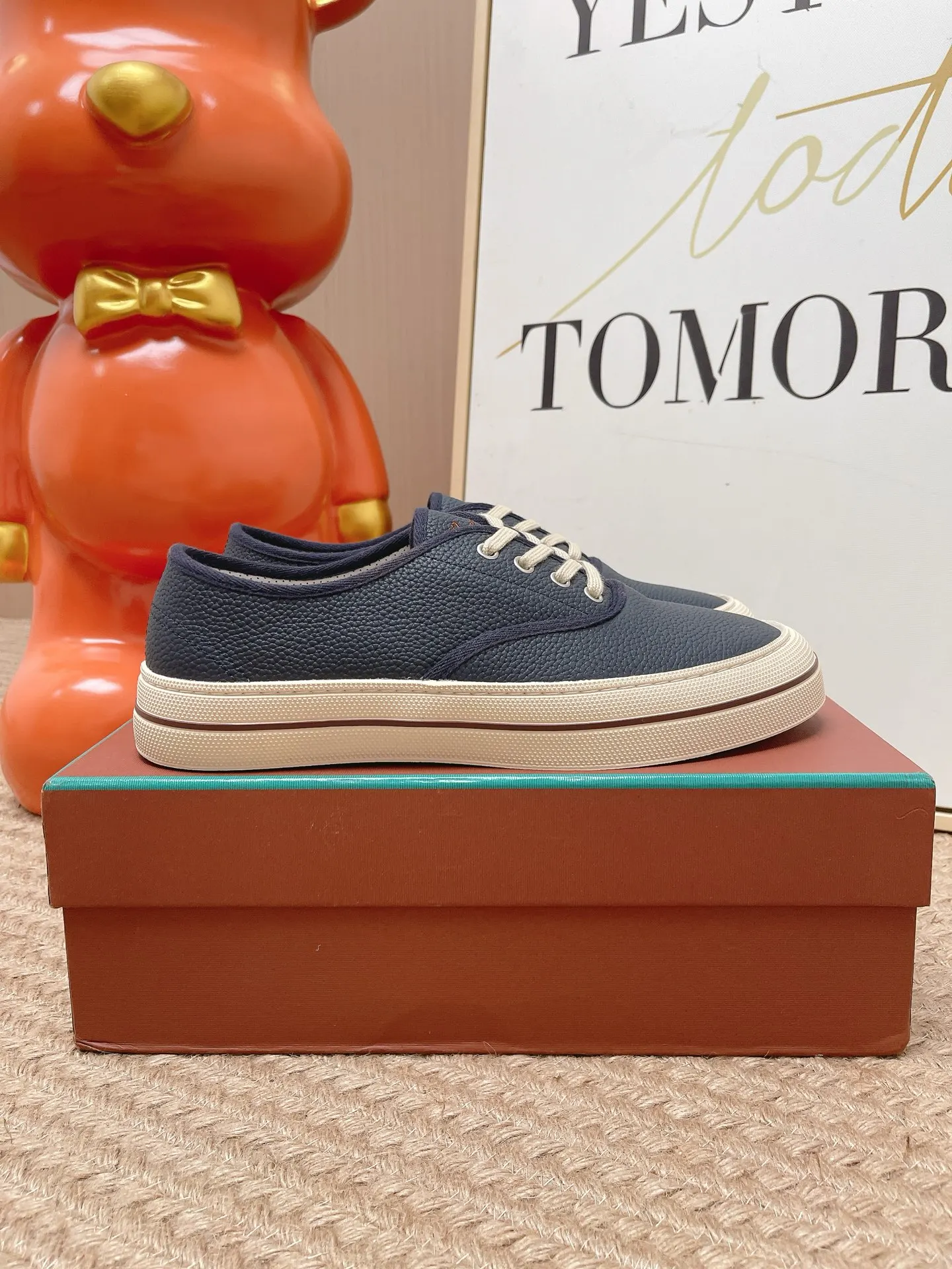 Loro Piana Sneakers Casual Versatile Image 3 Loro Piana Sneakers Casual Versatile Image 3