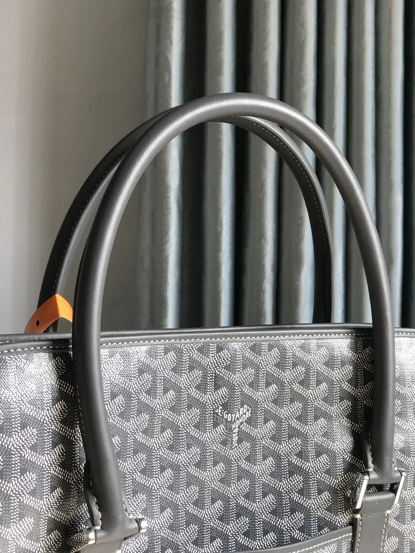 Goyard 皮革 Bourgogne竖款公文包 重新演绎了 商務通勤款