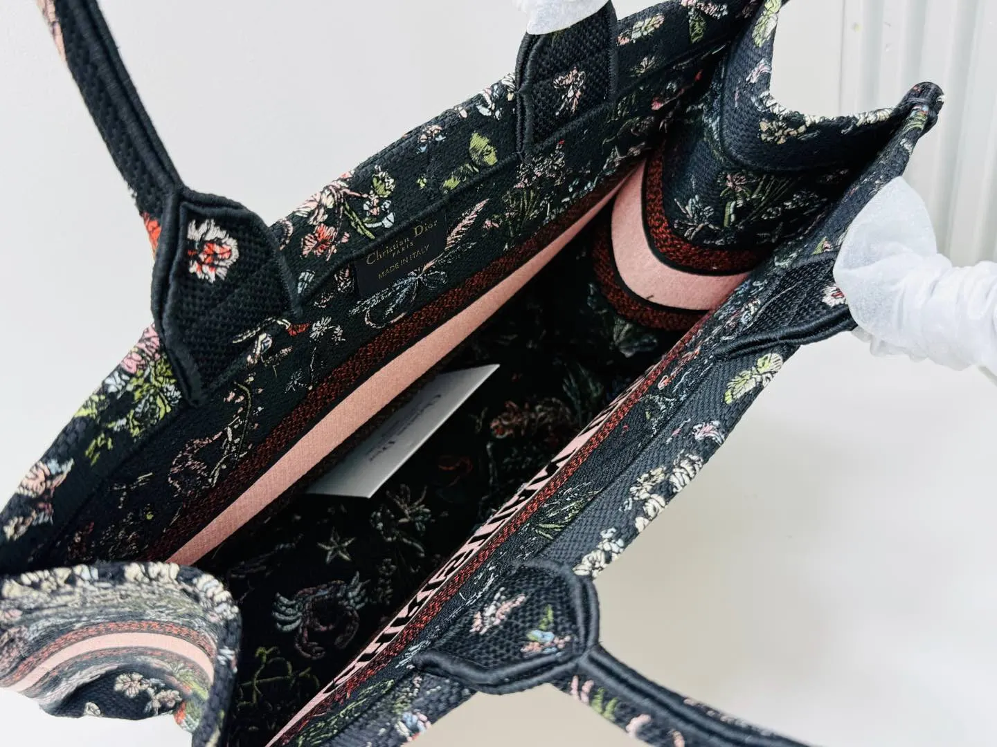 Dior Book Tote 刺绣 托特包