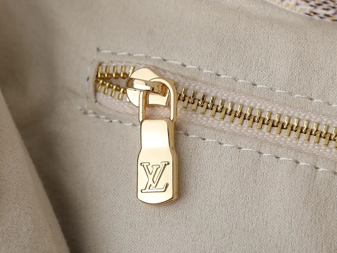 LV 金色 手袋(數字7) LV 金色 手袋(數字7)