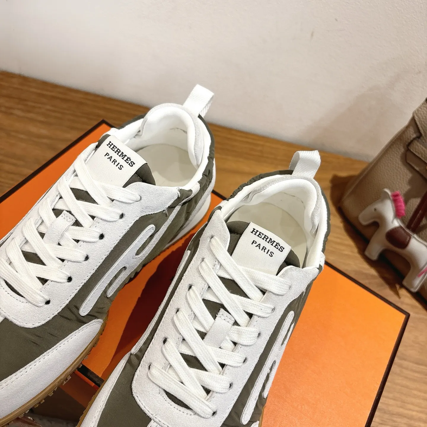 Hermès SS 运动鞋