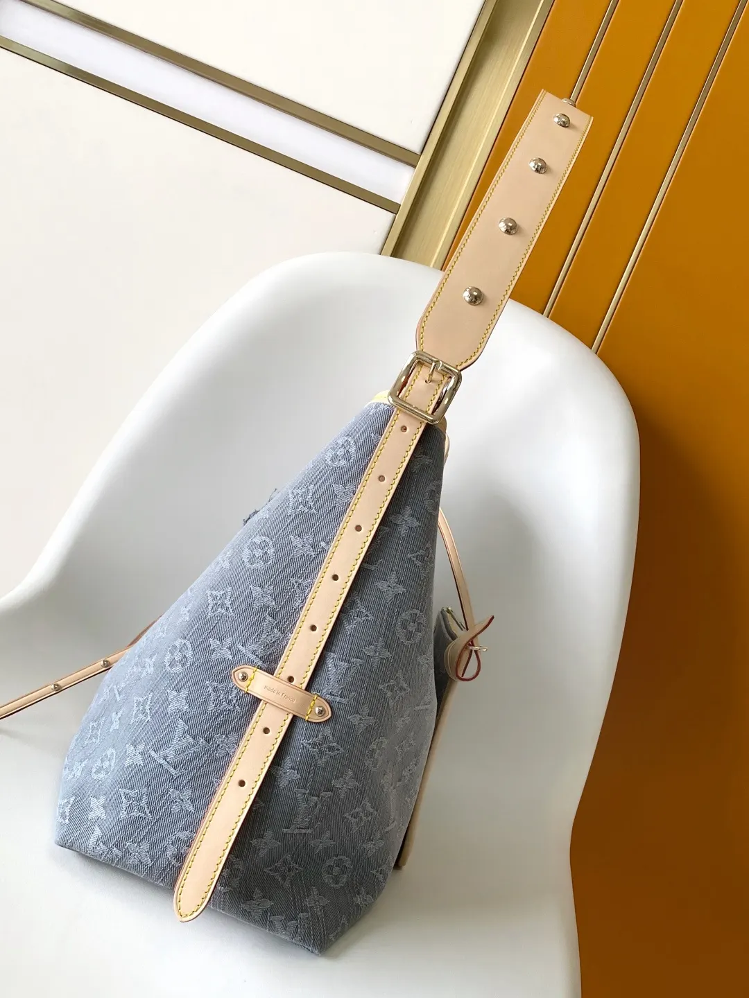 LV CarryAll 牛皮 收納包 旅行收納款