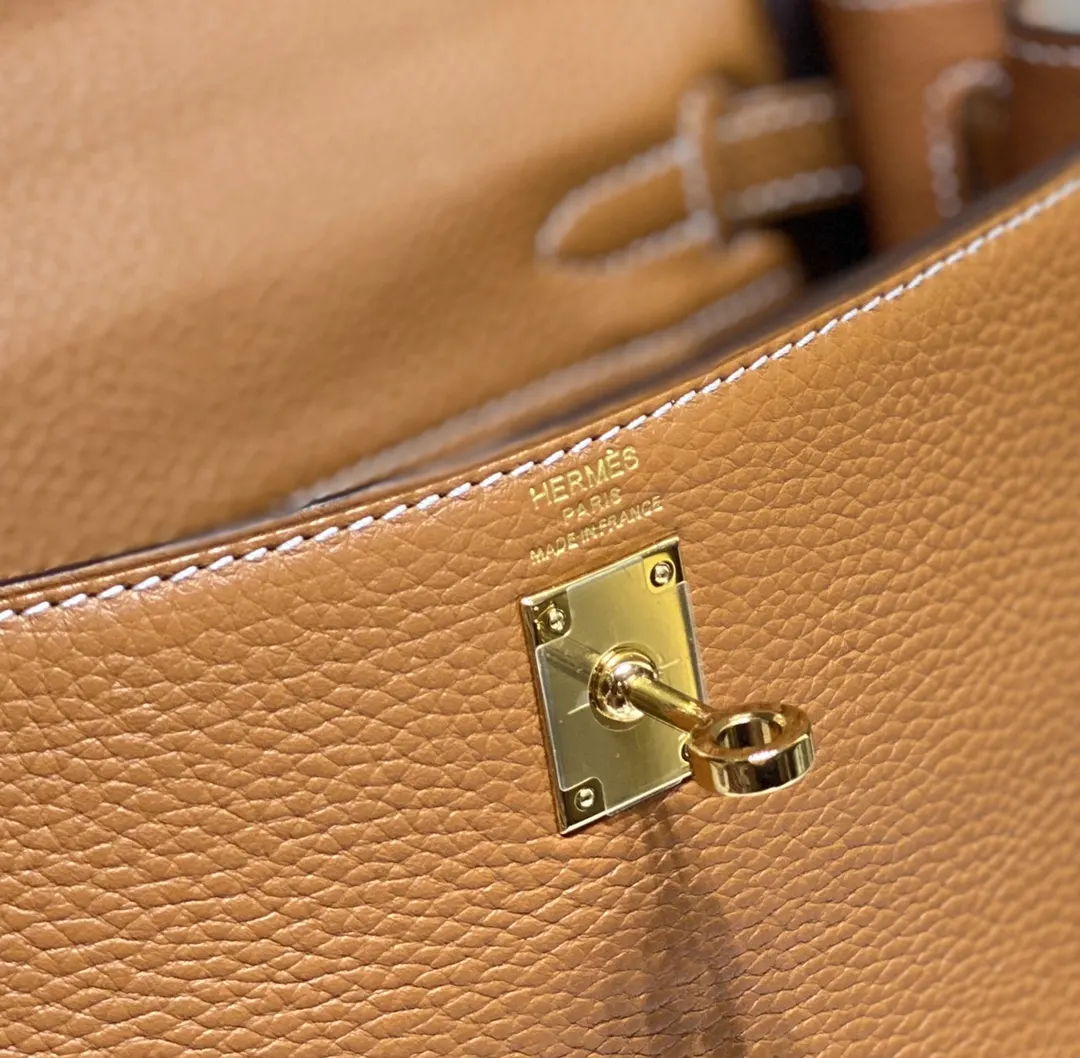 Hermès Kelly Brown Togo Handbag