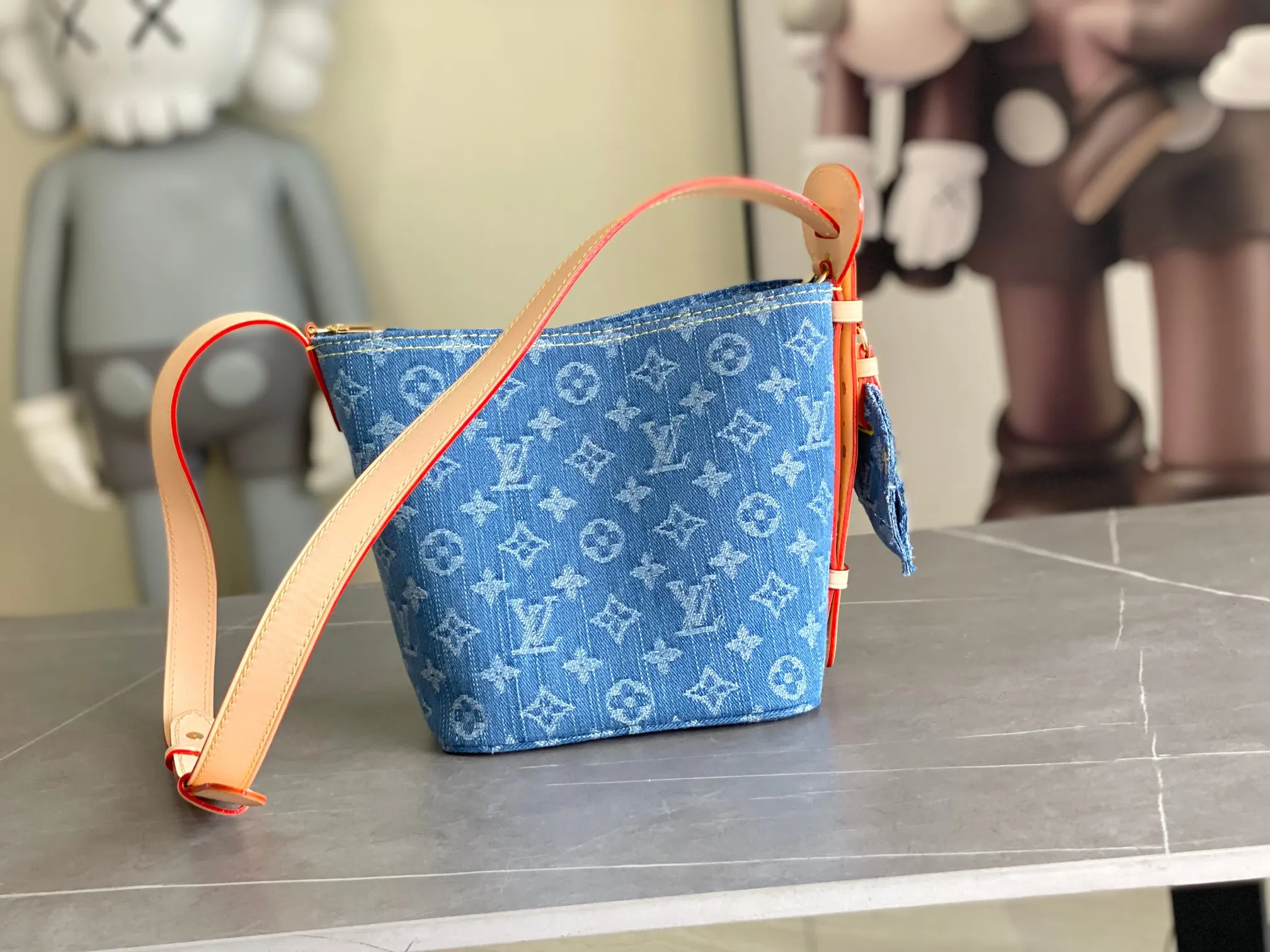 LV 蓝色 牛仔 丹宁 海 外‬单 独实家‬拍 半钢加强 All 水桶包 休闲水桶款