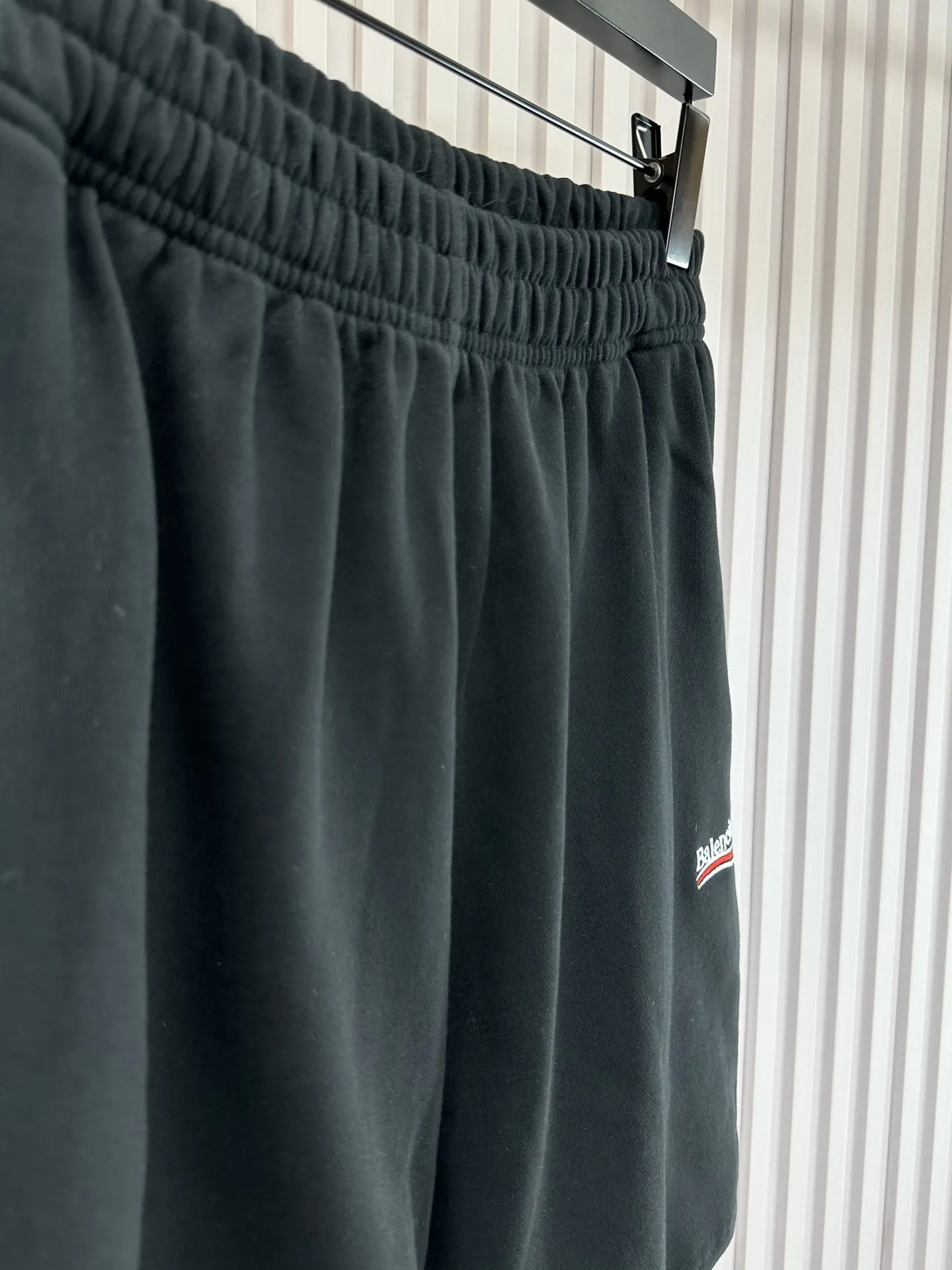 Balenciaga 黑色 純棉 Logo 运动鞋 休閒运动(數字8) Balenciaga 黑色 純棉 Logo 运动鞋 休閒运动(數字8)