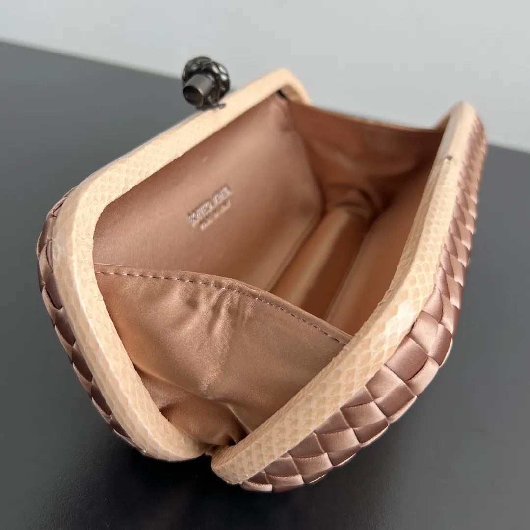 Cosmetic Pouch
