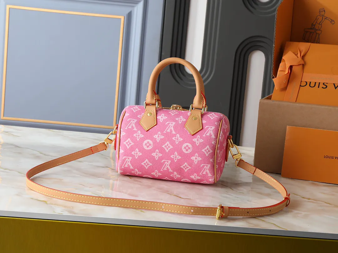 LV Speedy 牛皮 收纳包 旅行收纳款
